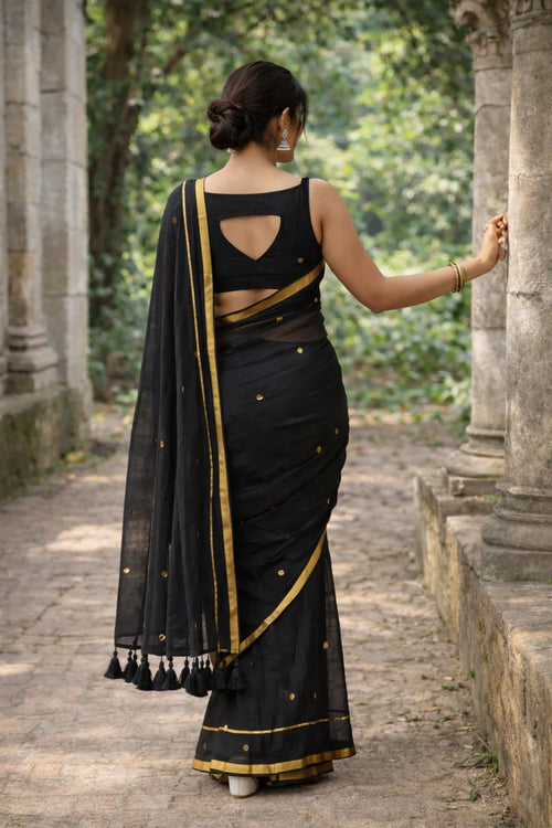 Bengal Handloom Mull Cotton Saree with Zari Border And Sequined Work_2
