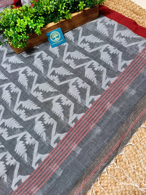 Cotton Tant Jamdani Saree with Blouse Piece – Handwoven Bengal Tant Saree in Grey with Geometric Motifs