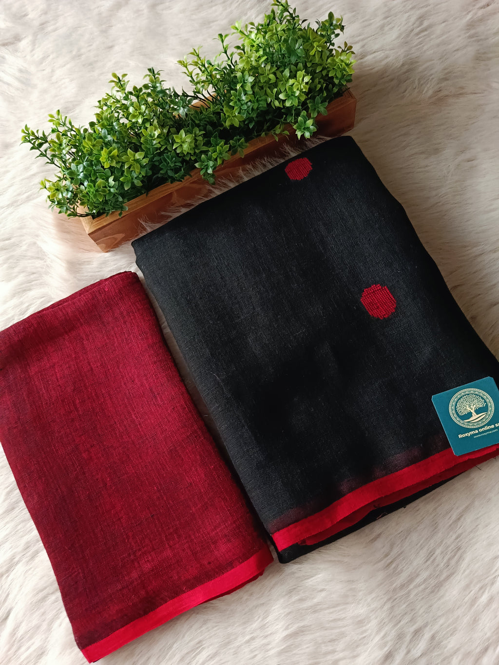 Premium Jaishree Black Linen Jamdani Saree with Red Polka Dot Buti and Contrast Border | Handloom Linen Saree with Running Blouse Piece