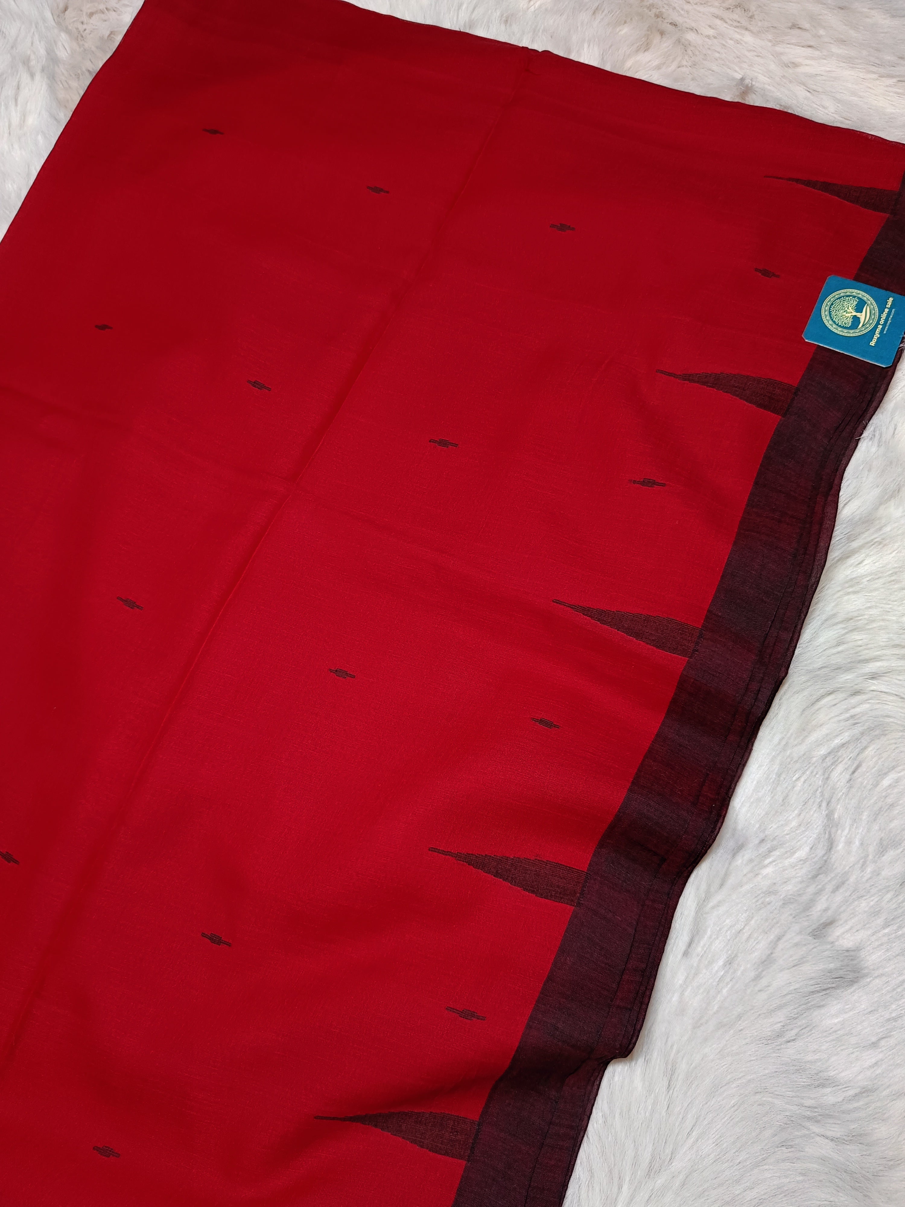 Handloom Cotton Saree in Red and Black