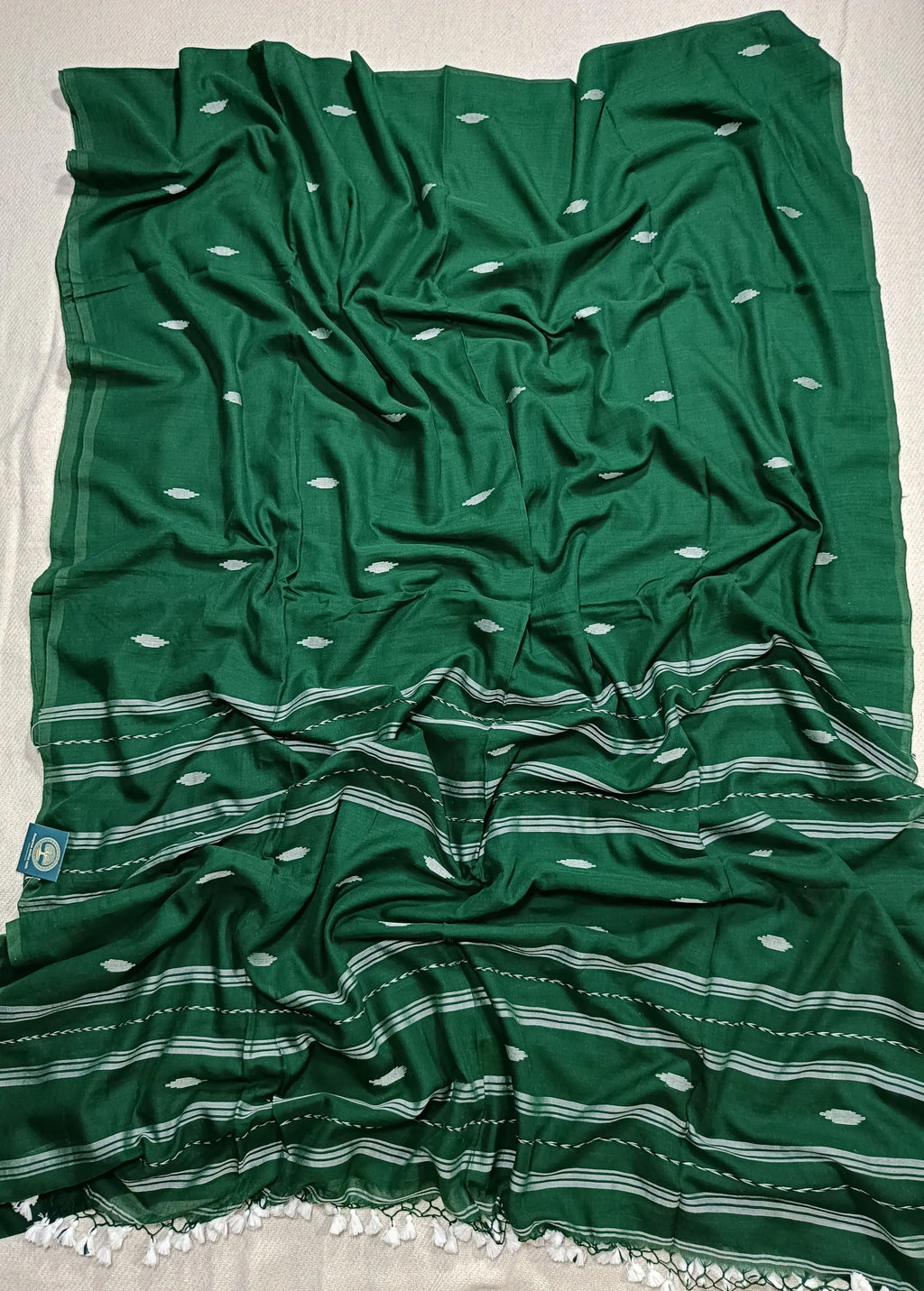 Premium Mulmul Cotton Jamdani Saree with Blouse Piece – Handwoven Soft Bengal Jamdani Saree in Elegant Green