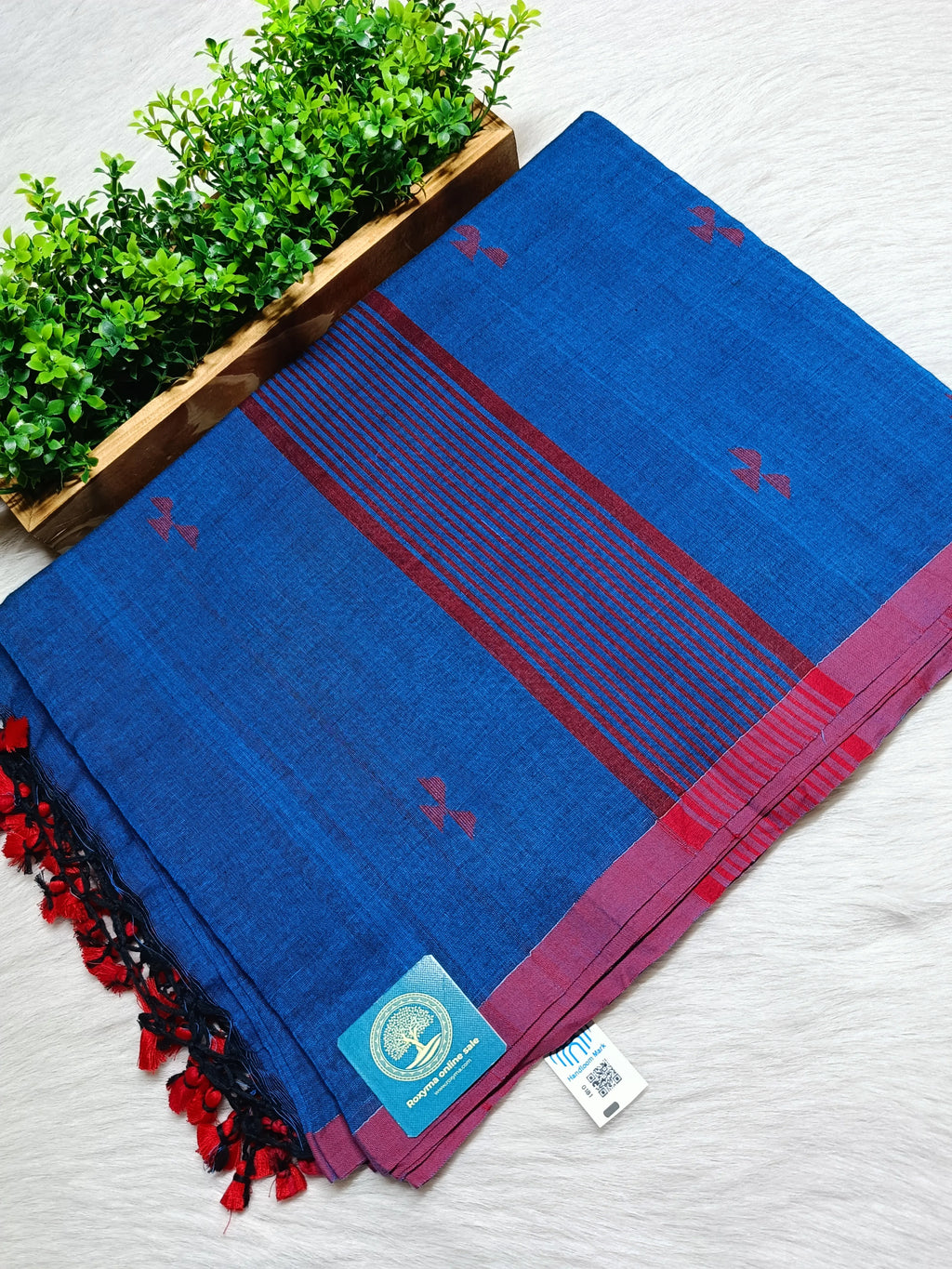 Pure Bengal Handloom Cotton Jamdani Saree in Royal Blue with Red Buti Work & Running Blouse Piece