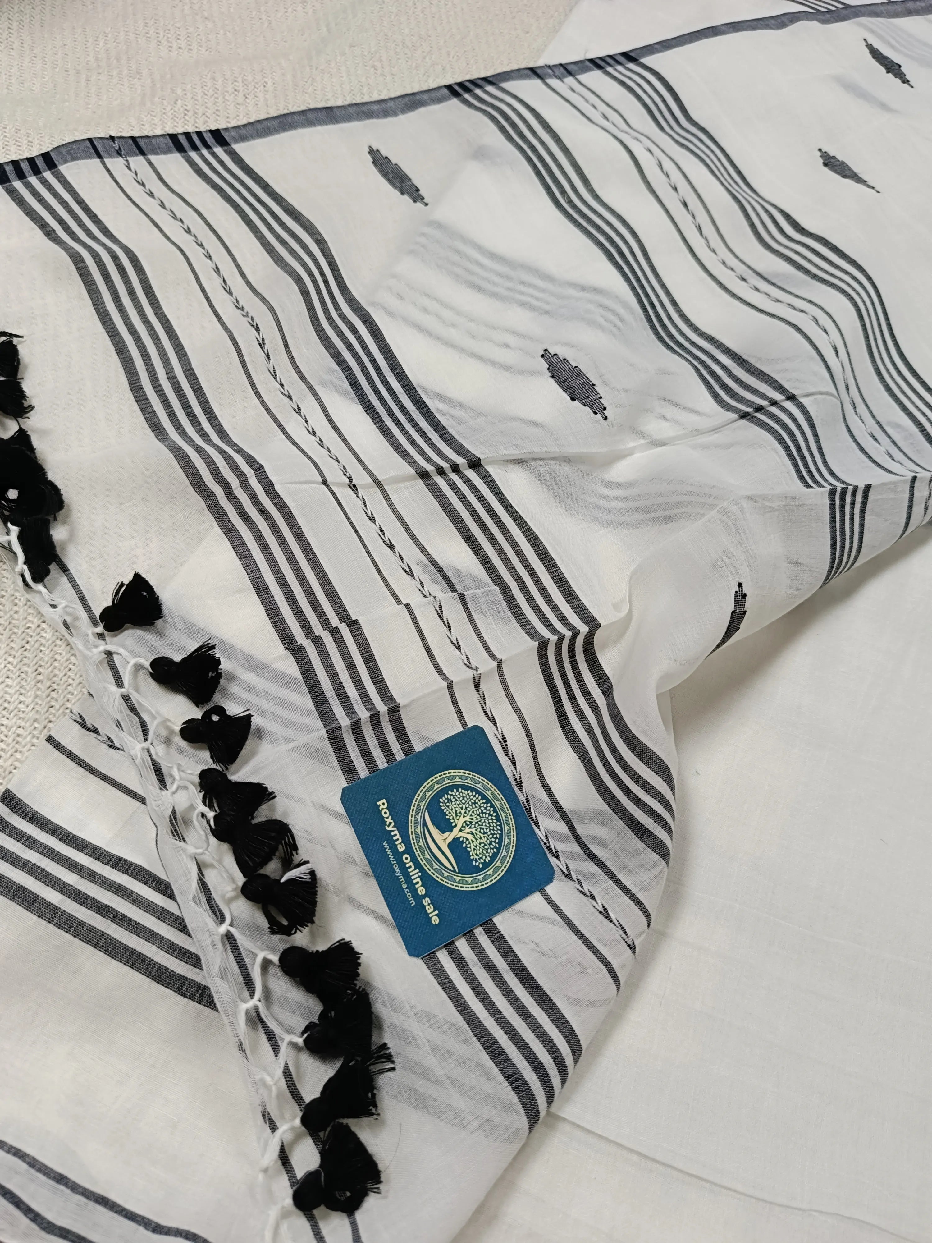 Pure Mull Cotton Jamdani Saree – White & Black Handwoven Bengal Jamdani | Soft Lightweight Cotton Saree with Blouse Piece