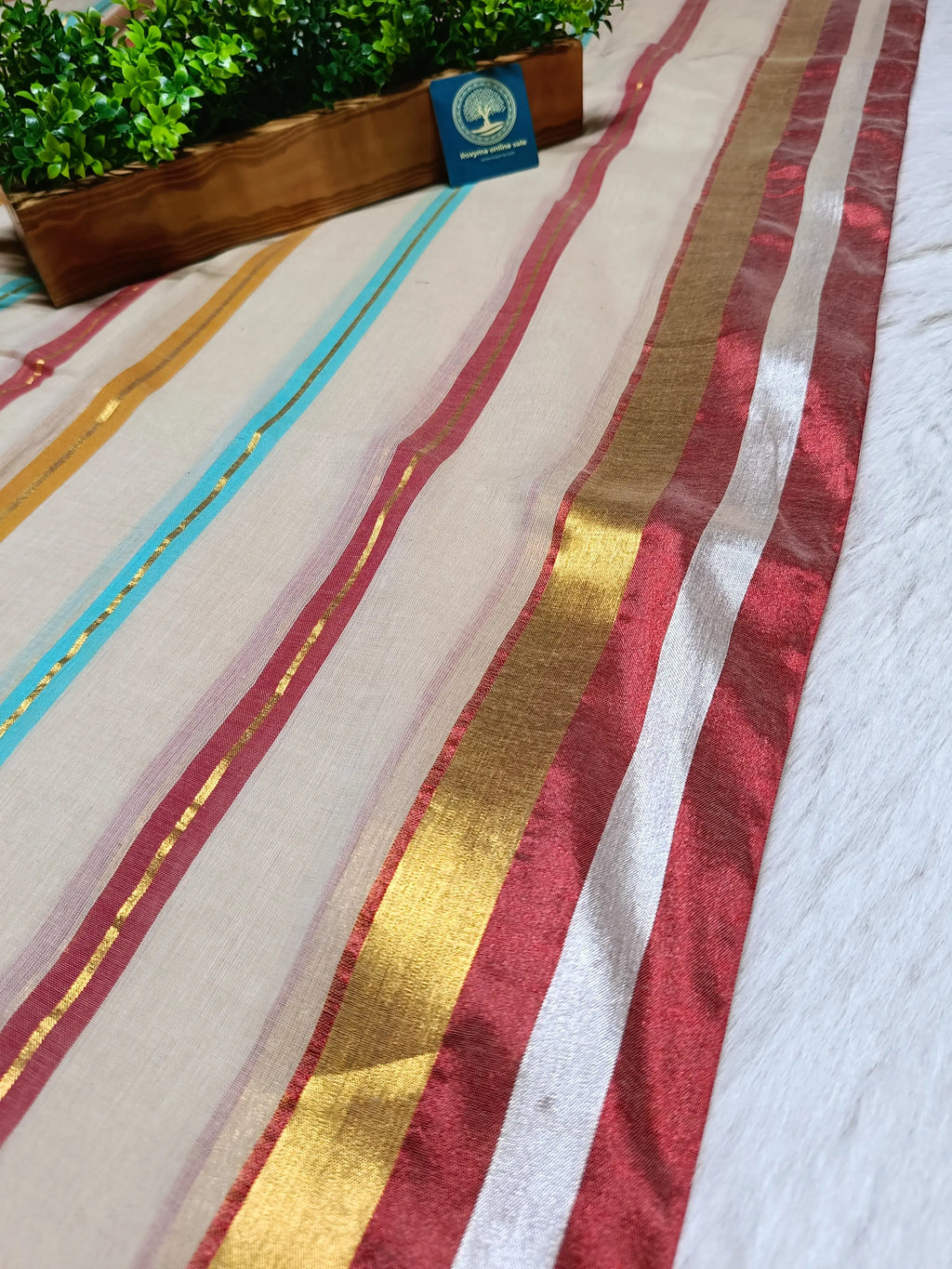 Pure Mull Cotton Saree with Tested Zari Stripes – Beige Multicolour Elegant Handloom Saree | Soft Lightweight Cotton