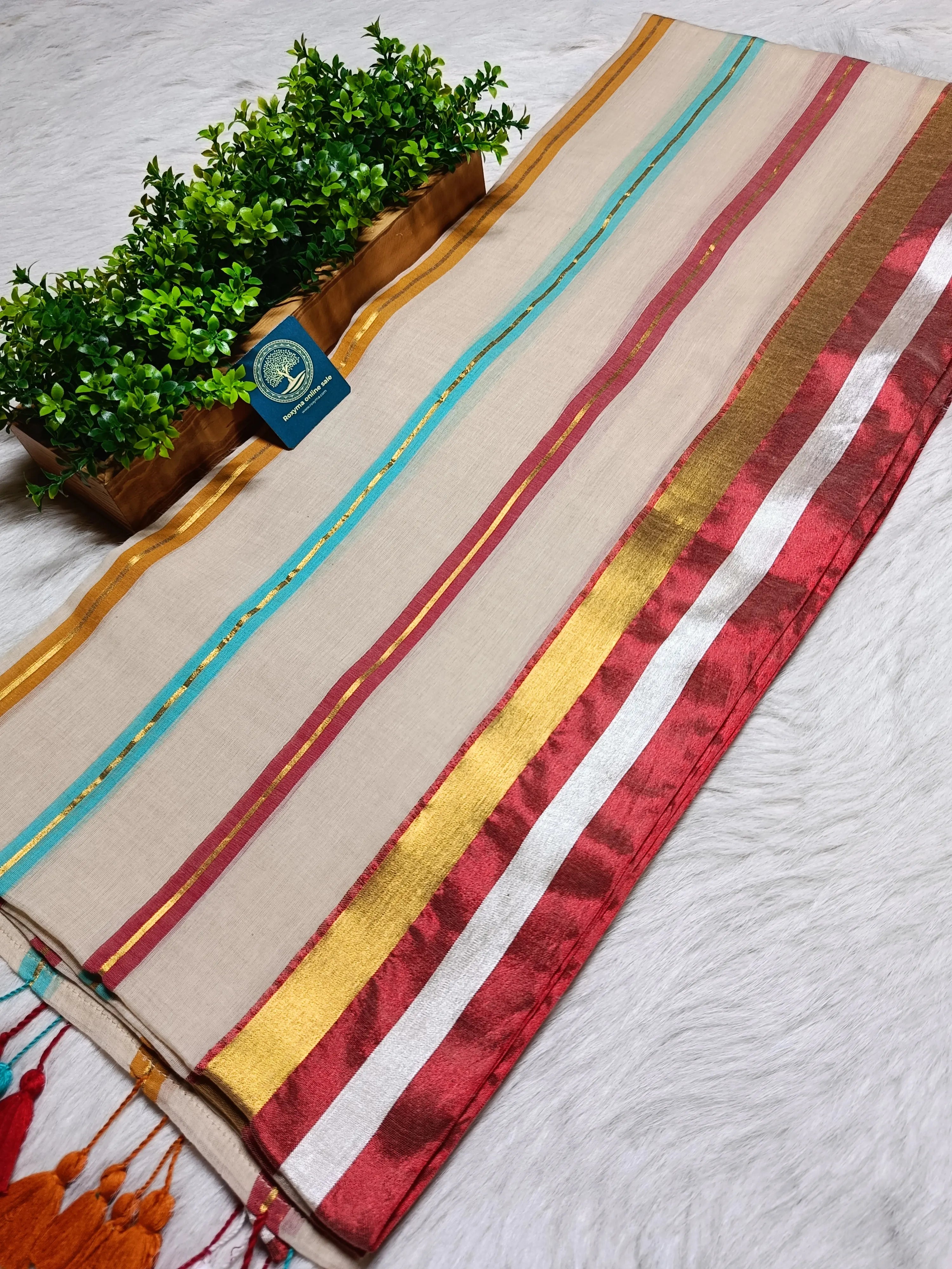 Pure Mull Cotton Saree with Tested Zari Stripes – Beige Multicolour Elegant Handloom Saree | Soft Lightweight Cotton