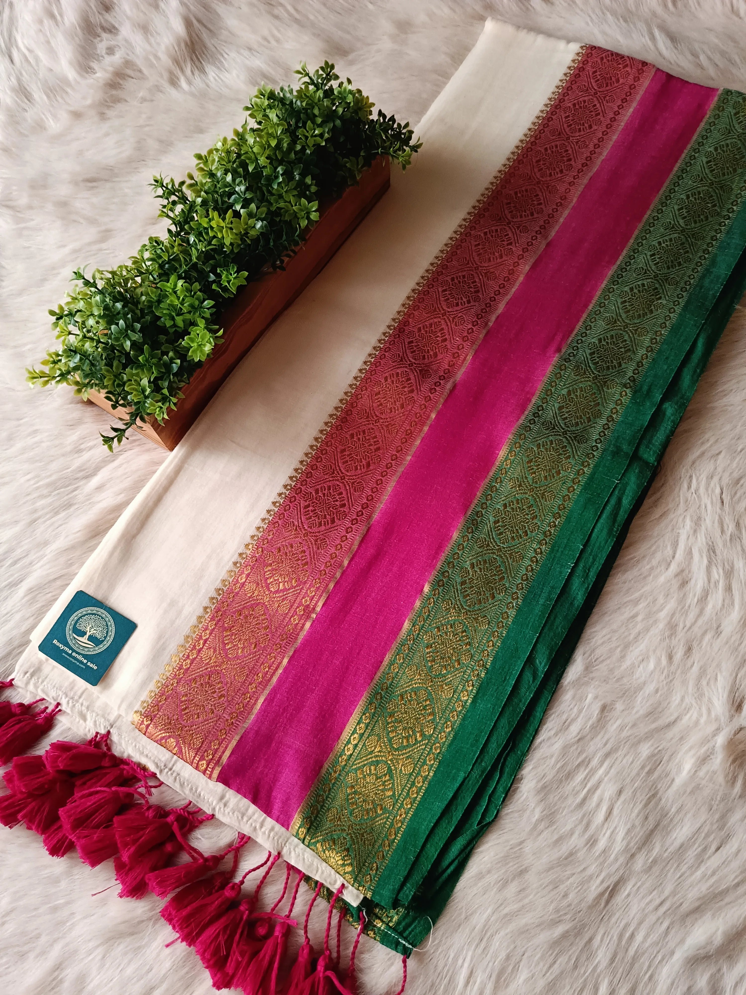 Pure Mulmul Cotton Saree with Rich Zari Border – Soft Handloom Cotton Saree in Off-White with Pink & Green Border
