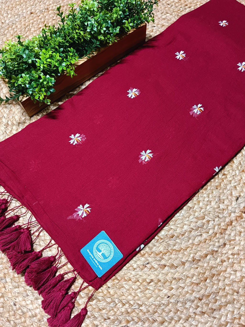 Pure Mulmul Cotton Saree with Seuli Flower Embroidery – Handcrafted Lightweight Bengal Cotton Saree