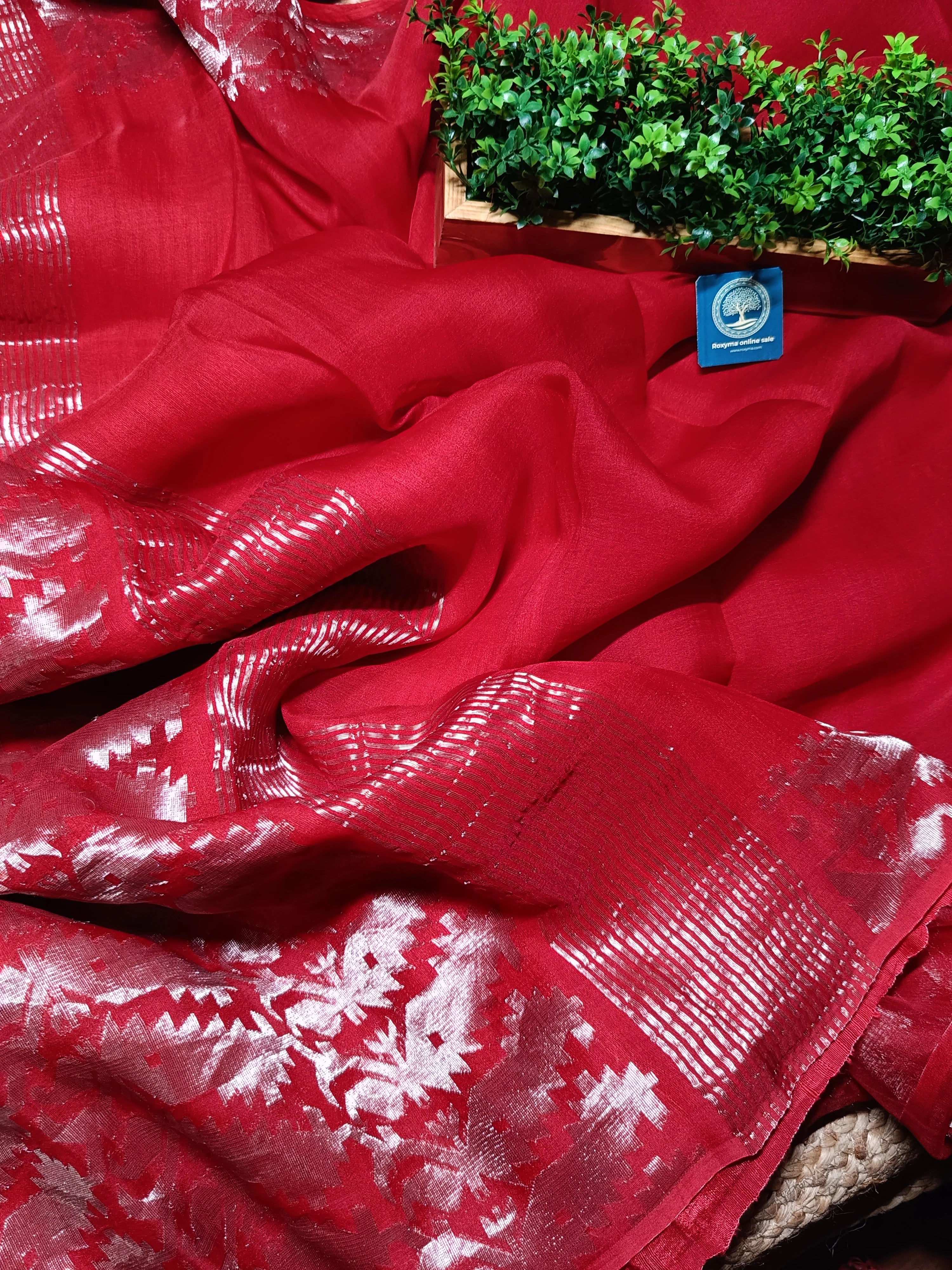 Subarnalata - Pure Maslin Silk Saree with Matka Silk Blouse Piece | Premium Handloom Silk Saree | Elegant Festive & Wedding Wear