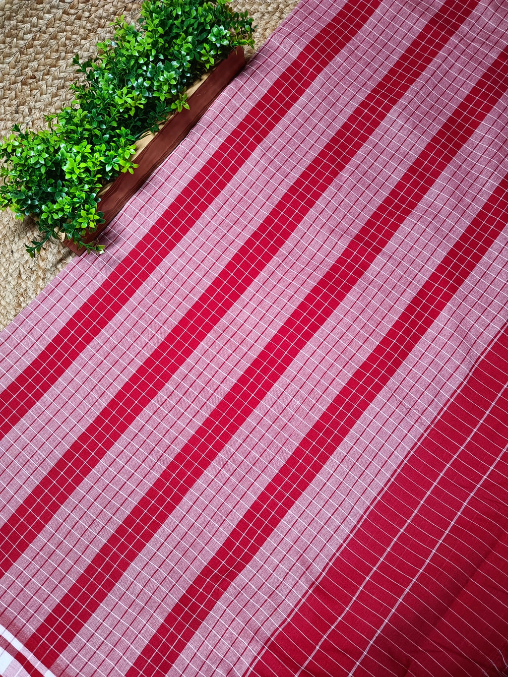 Traditional Pure Cotton Patteda Anchu Saree | Red Checked Handloom Saree with White Border | Karnataka Style Cotton Saree
