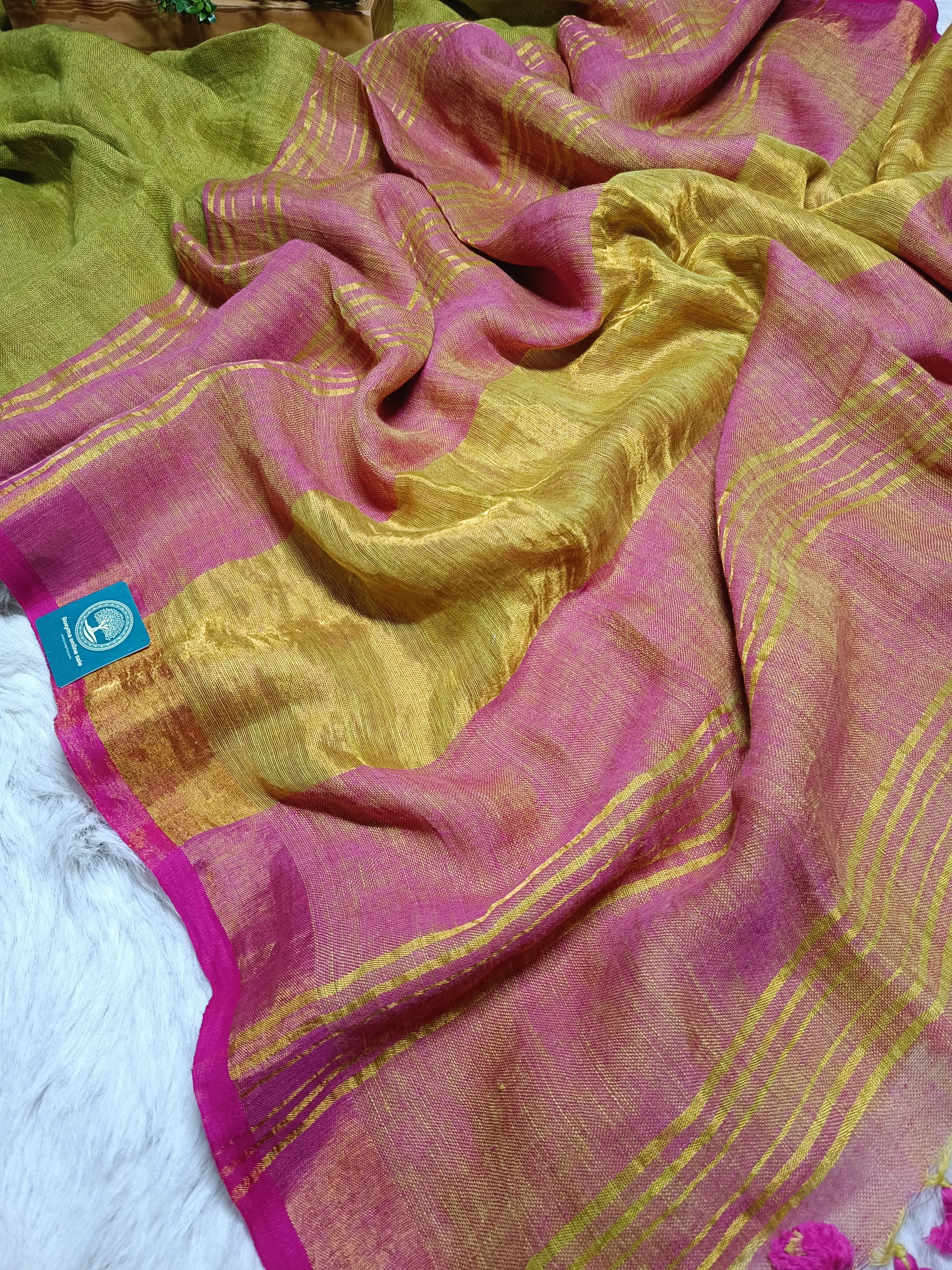 Jayasree Linen Saree With Zari Border and Blouse Piece