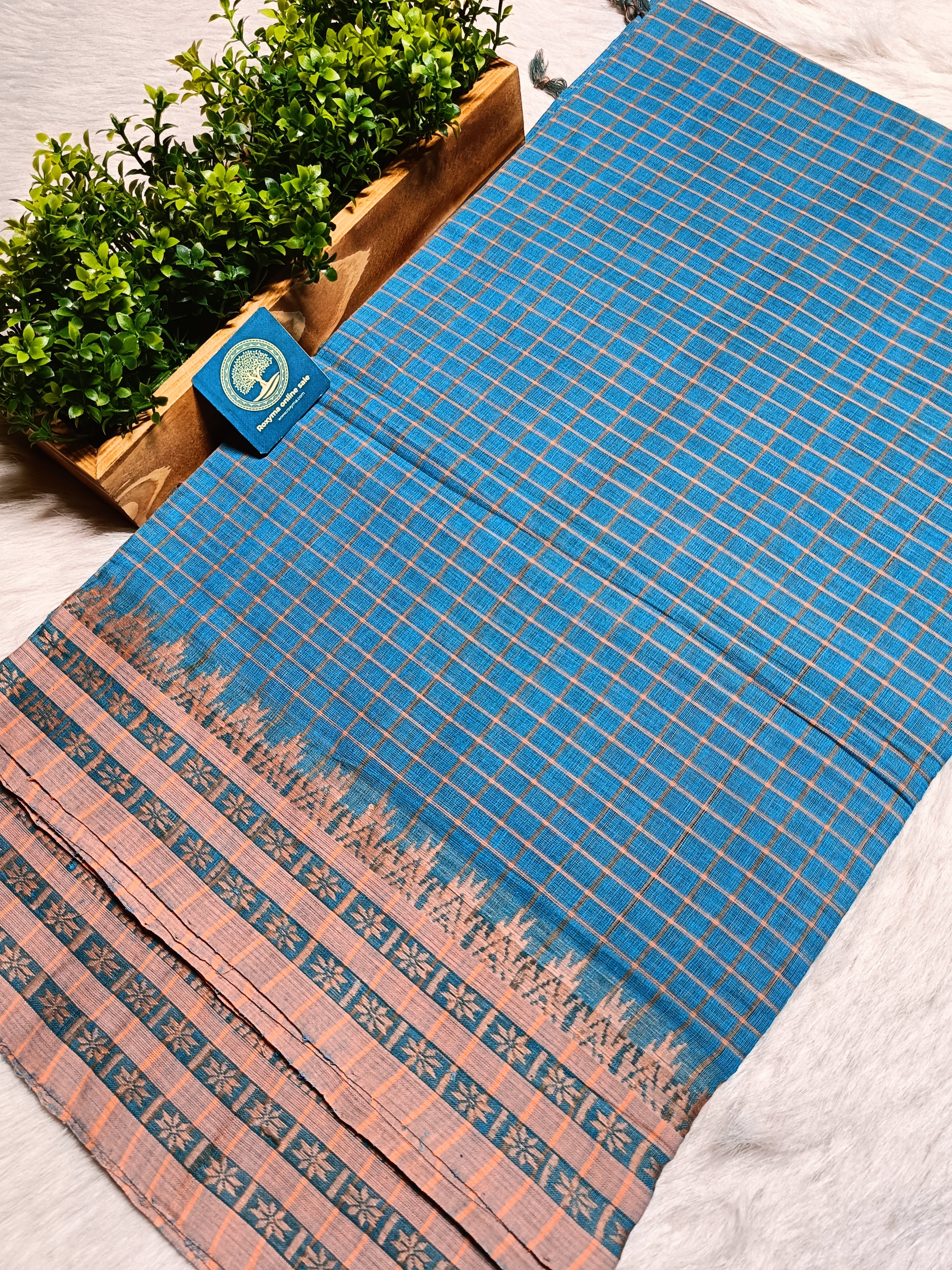 Premium Handwoven Dhonekhali Cotton Saree with Traditional Border & Tassels
