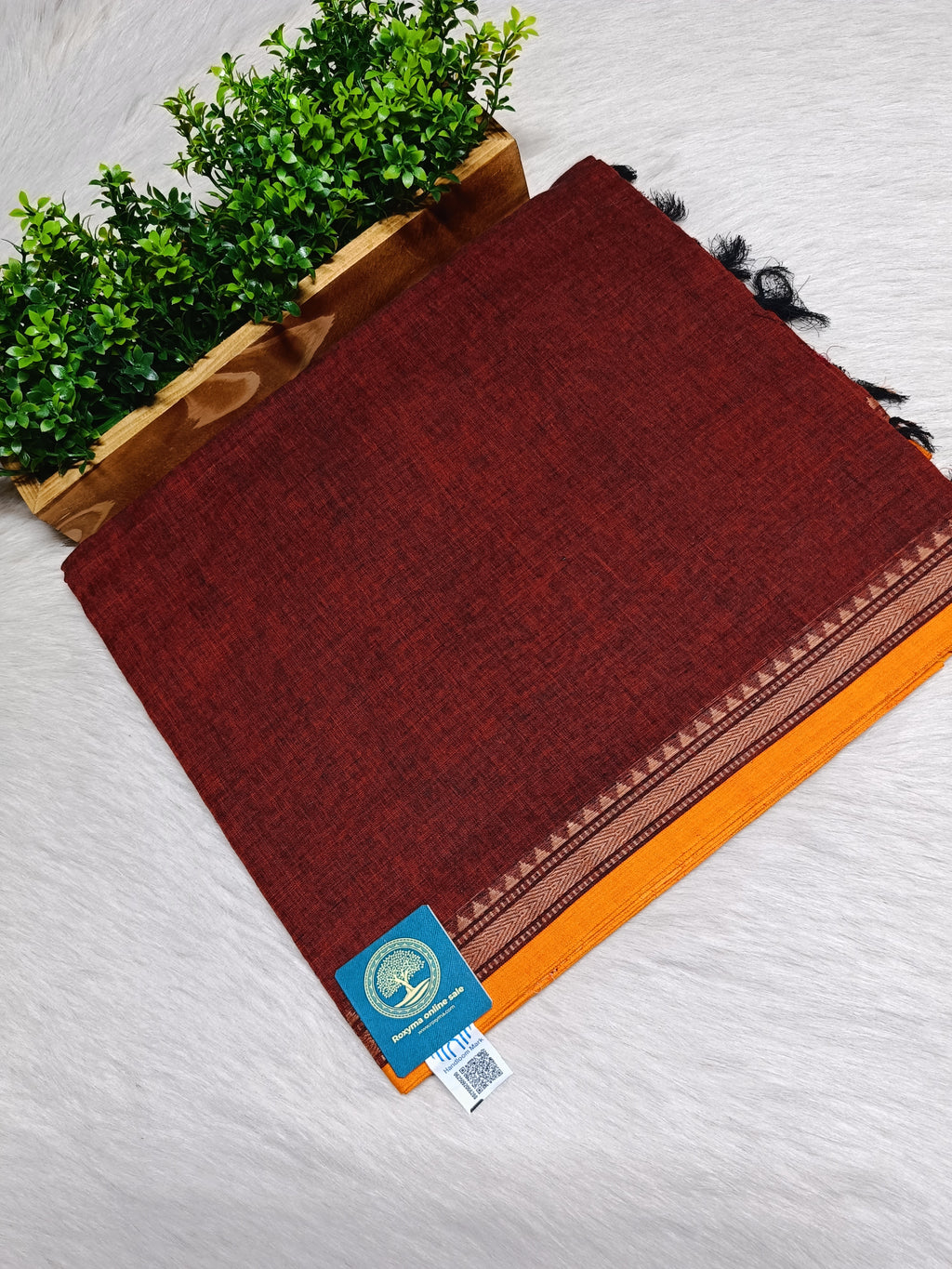 Bengal Handwoven Dhaniyakhali Cotton Saree with Customised Narayanpet Border