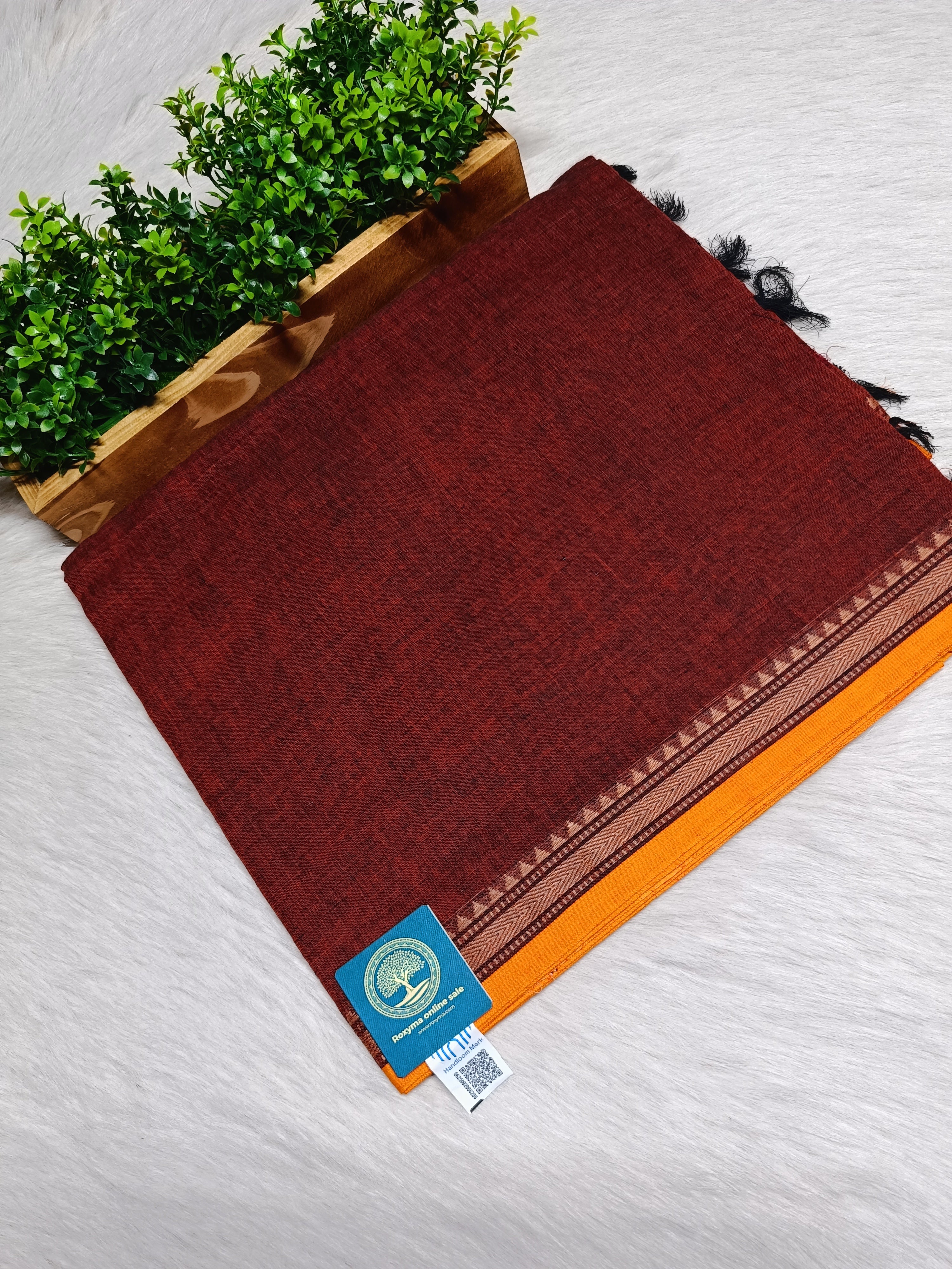Bengal Handwoven Dhaniyakhali Cotton Saree with Customised Narayanpet Border