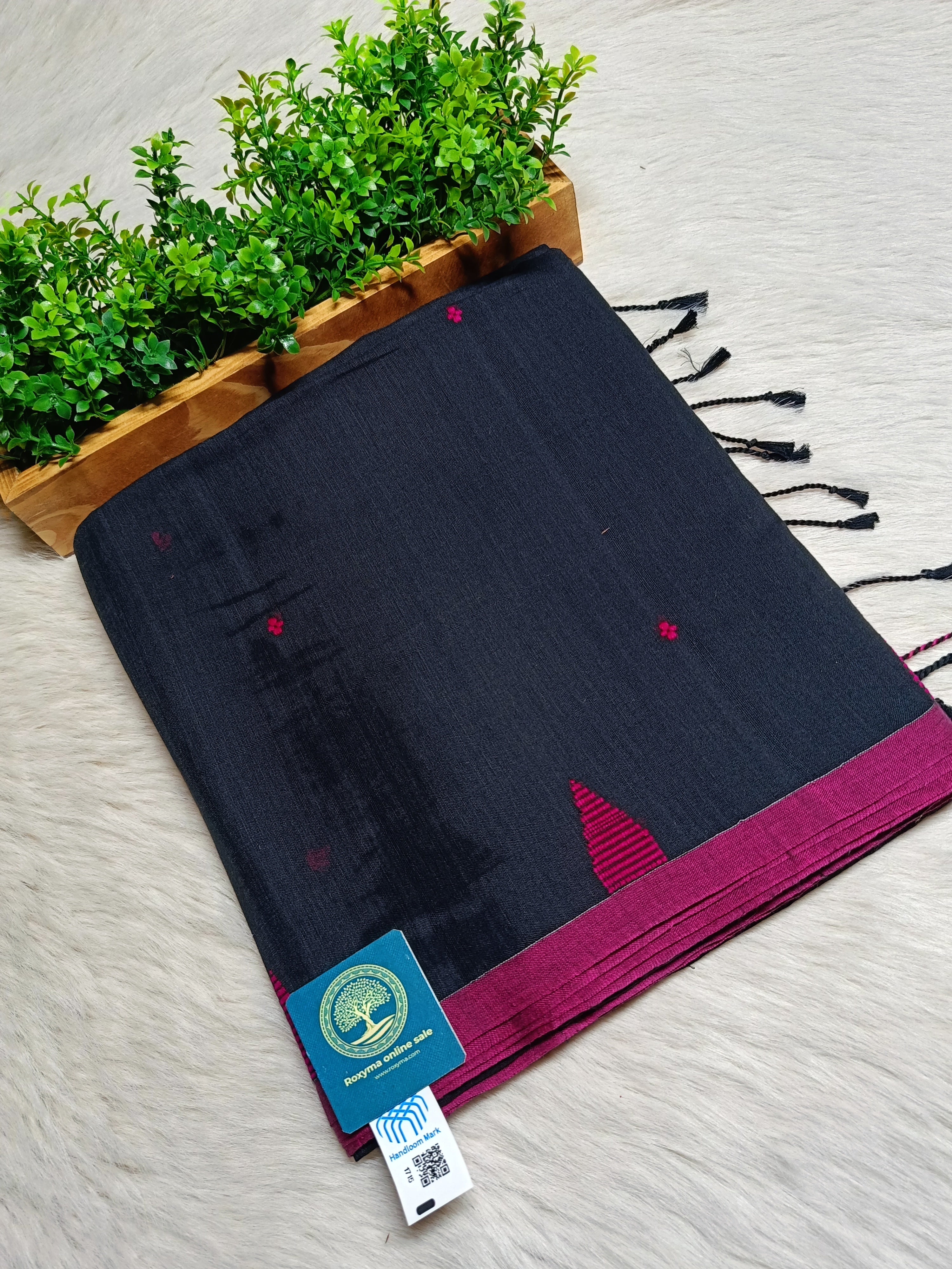 Pure cotton saree with jamdani butties and running blouse