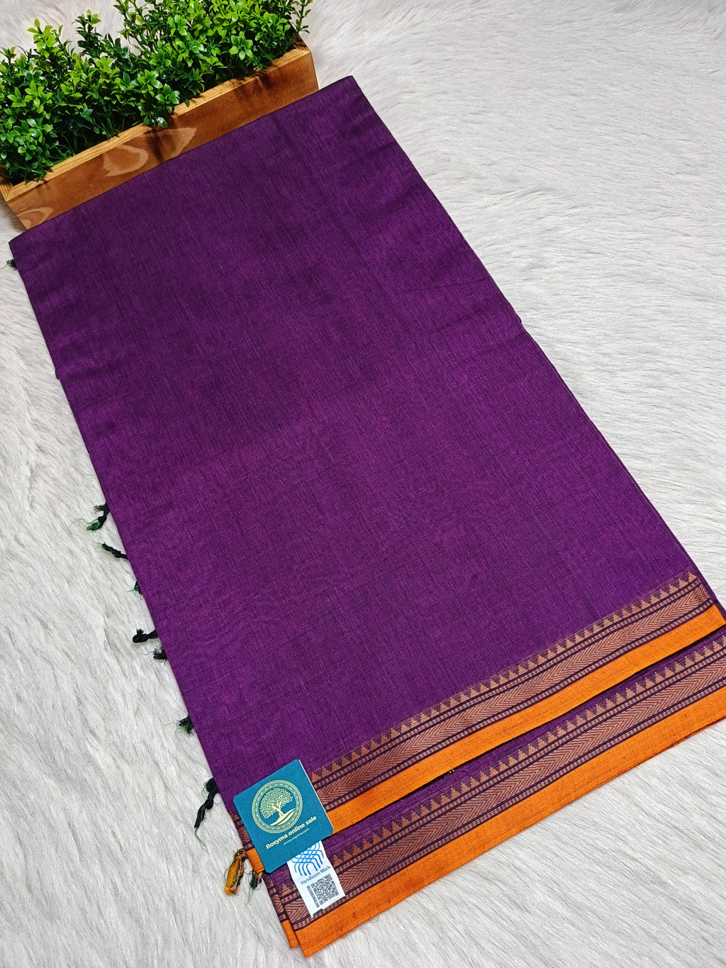 Bengal Handwoven Dhaniyakhali Cotton Saree with Customised Narayanpet Border