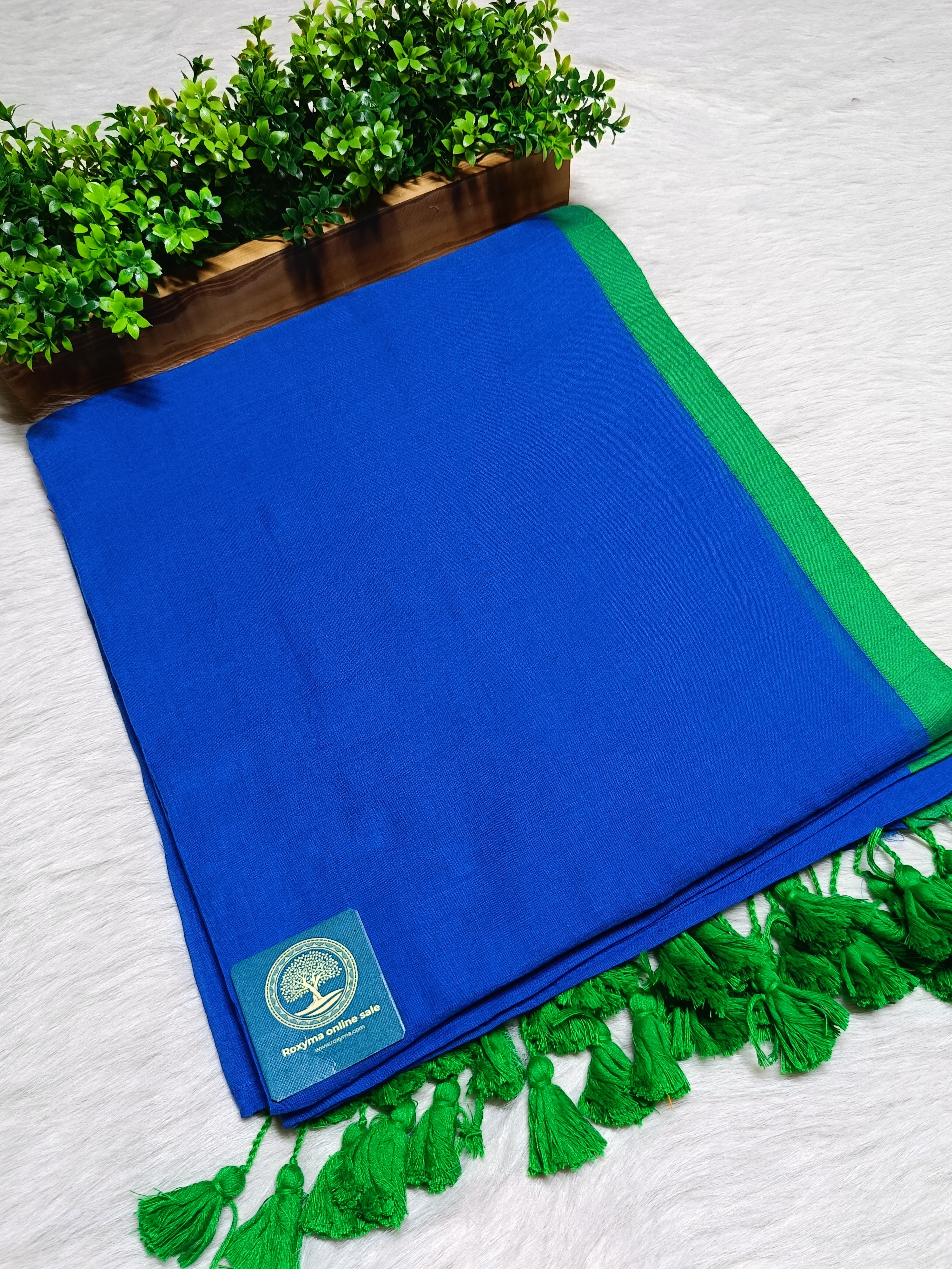 Pure Mullmull Cotton Saree with Contrast Border & Tassel Pallu | Soft Handloom Saree for Women