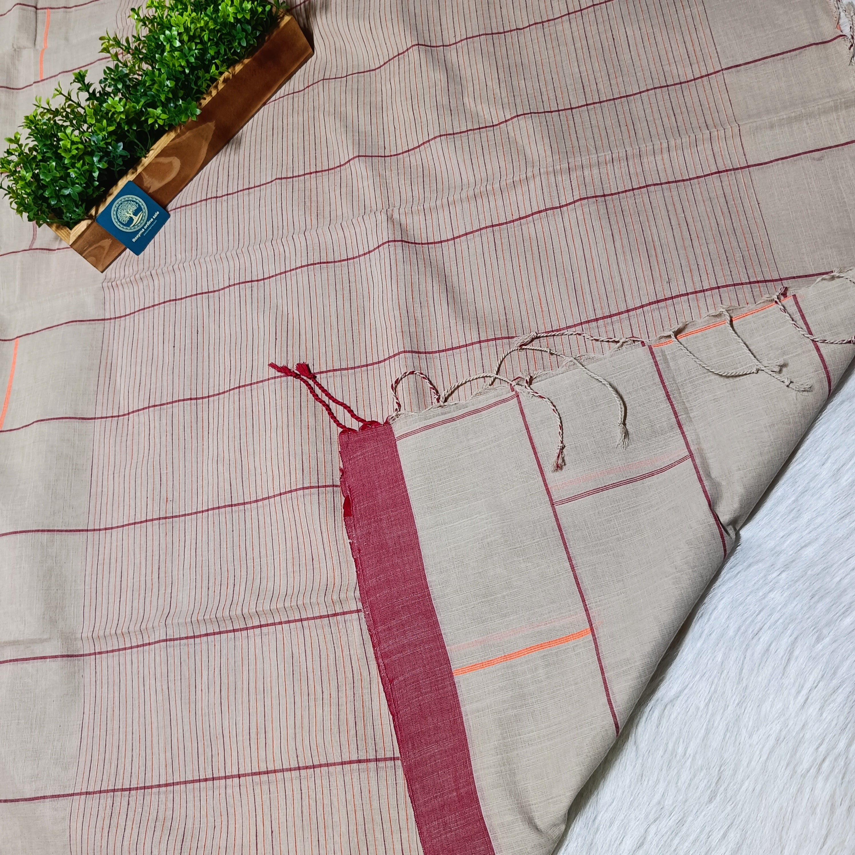 Pure Cotton Saree with Double  Contrast Border and Blouse Piece