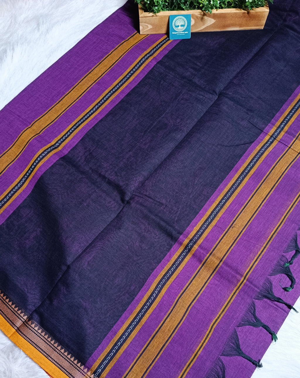 Bengal Handwoven Dhaniyakhali Cotton Saree with Customised Narayanpet Border
