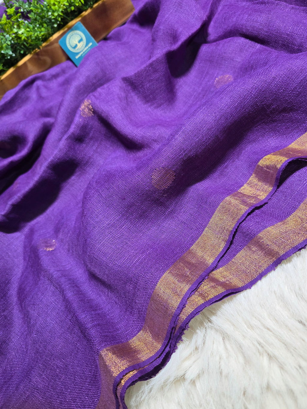 Pure Linen-by-Linen Saree – Royal Purple with Gold Zari Jamdani Buttas & Striped Pallu