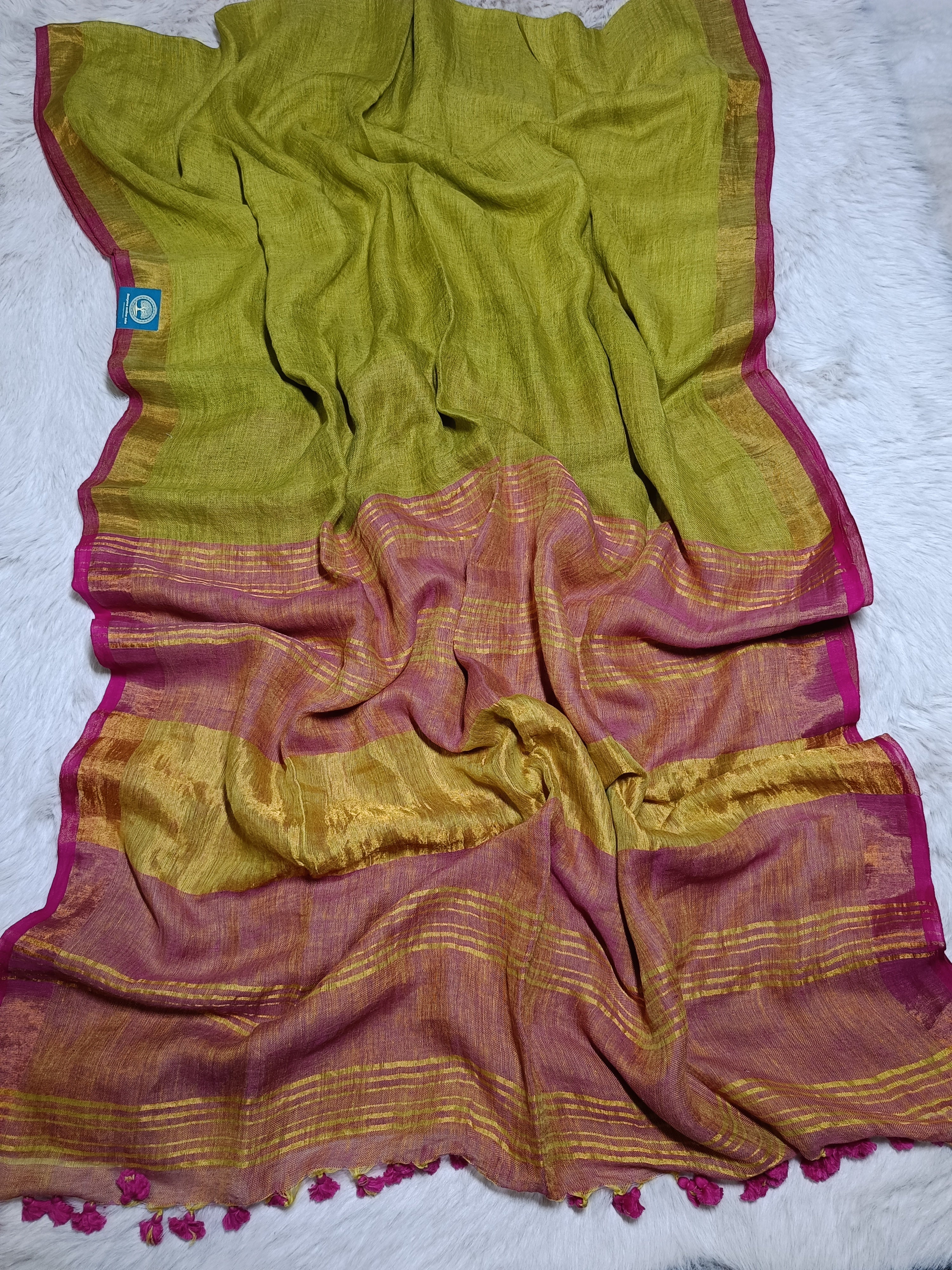 Jayasree Linen Saree With Zari Border and Blouse Piece