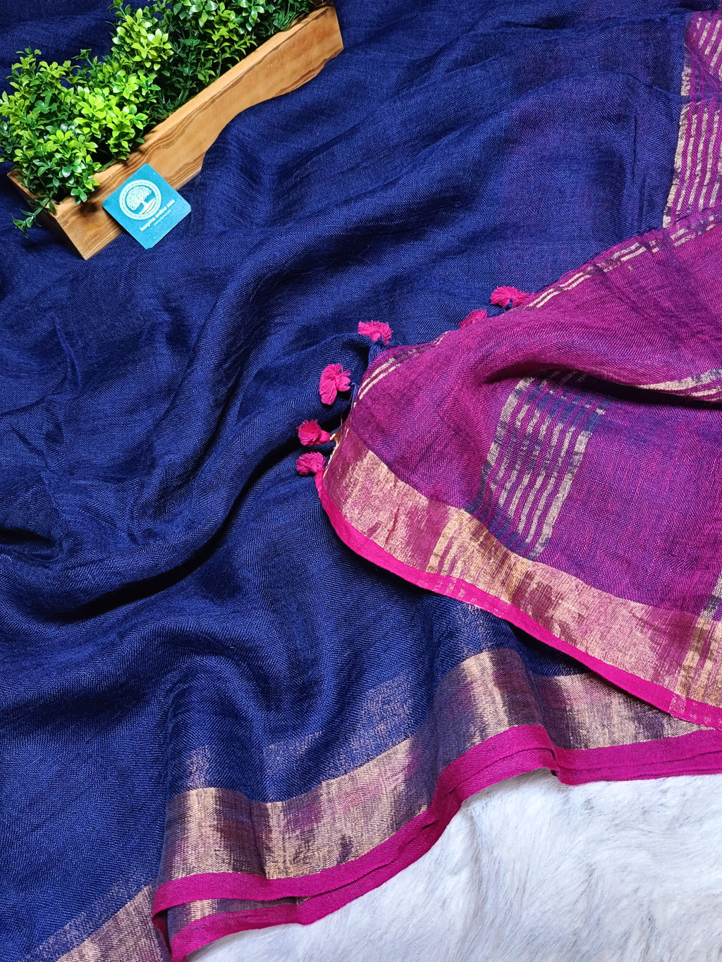 Linen Saree with Blouse Piece
