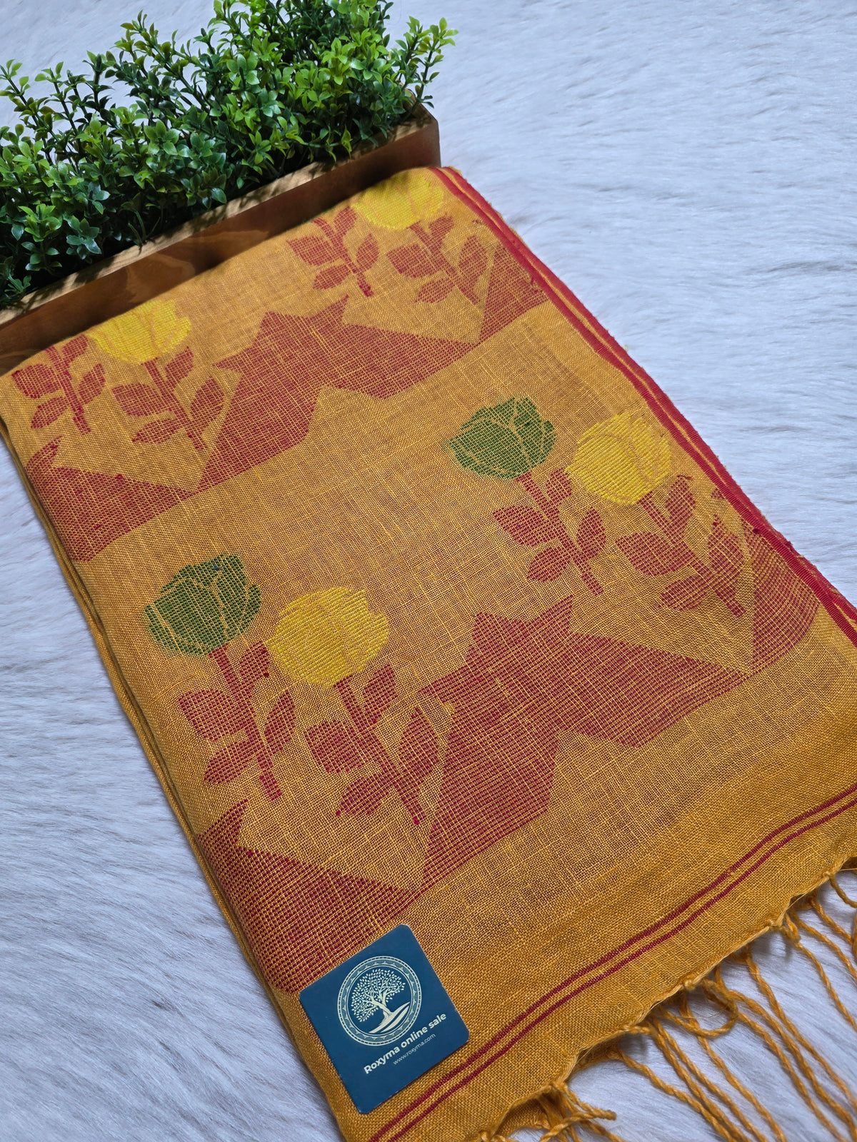 Mustard Jaishree Linen Saree with Handwoven Jamdani Pallu