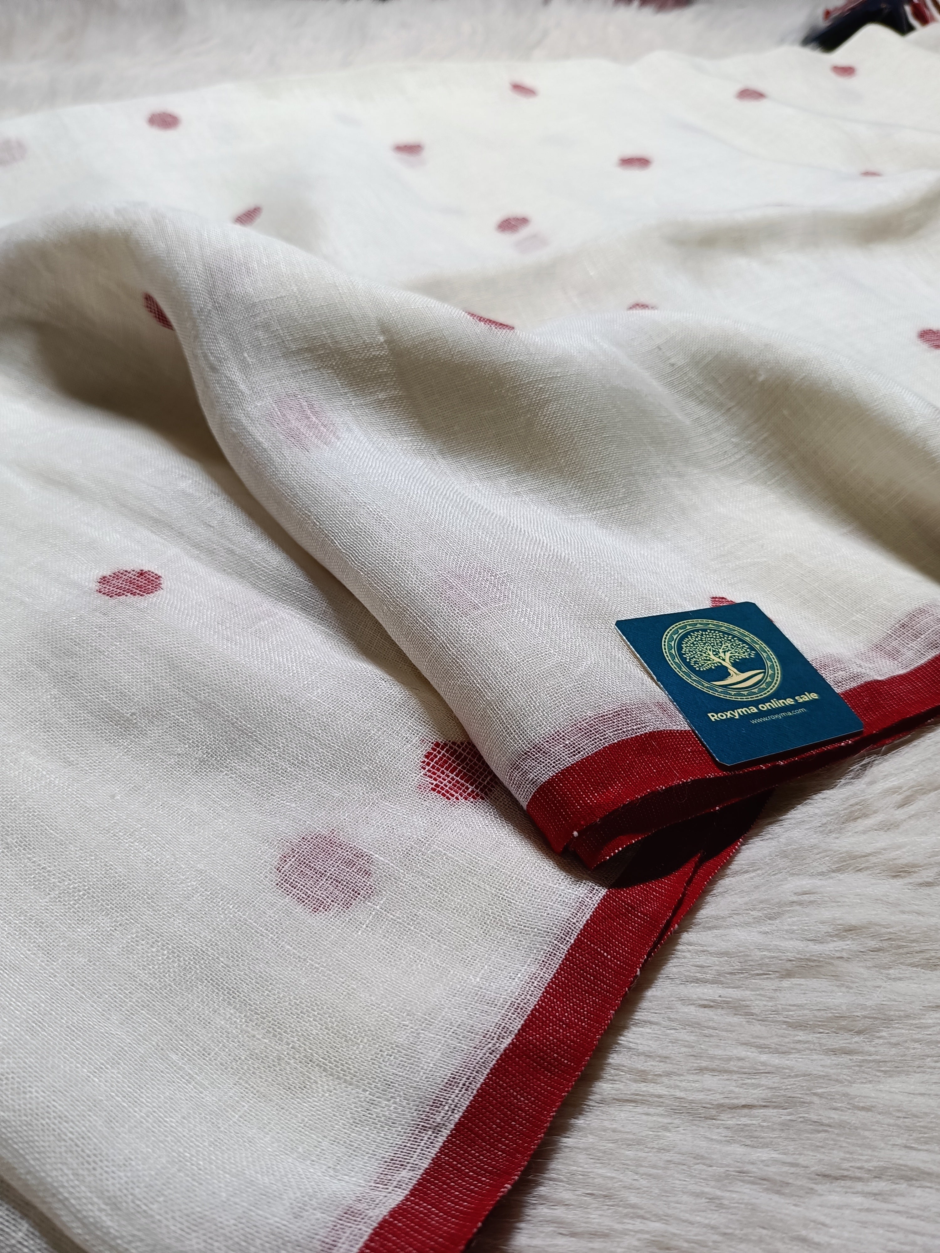 Sindura Buti - Linen Saree  With Jamdani Buties
