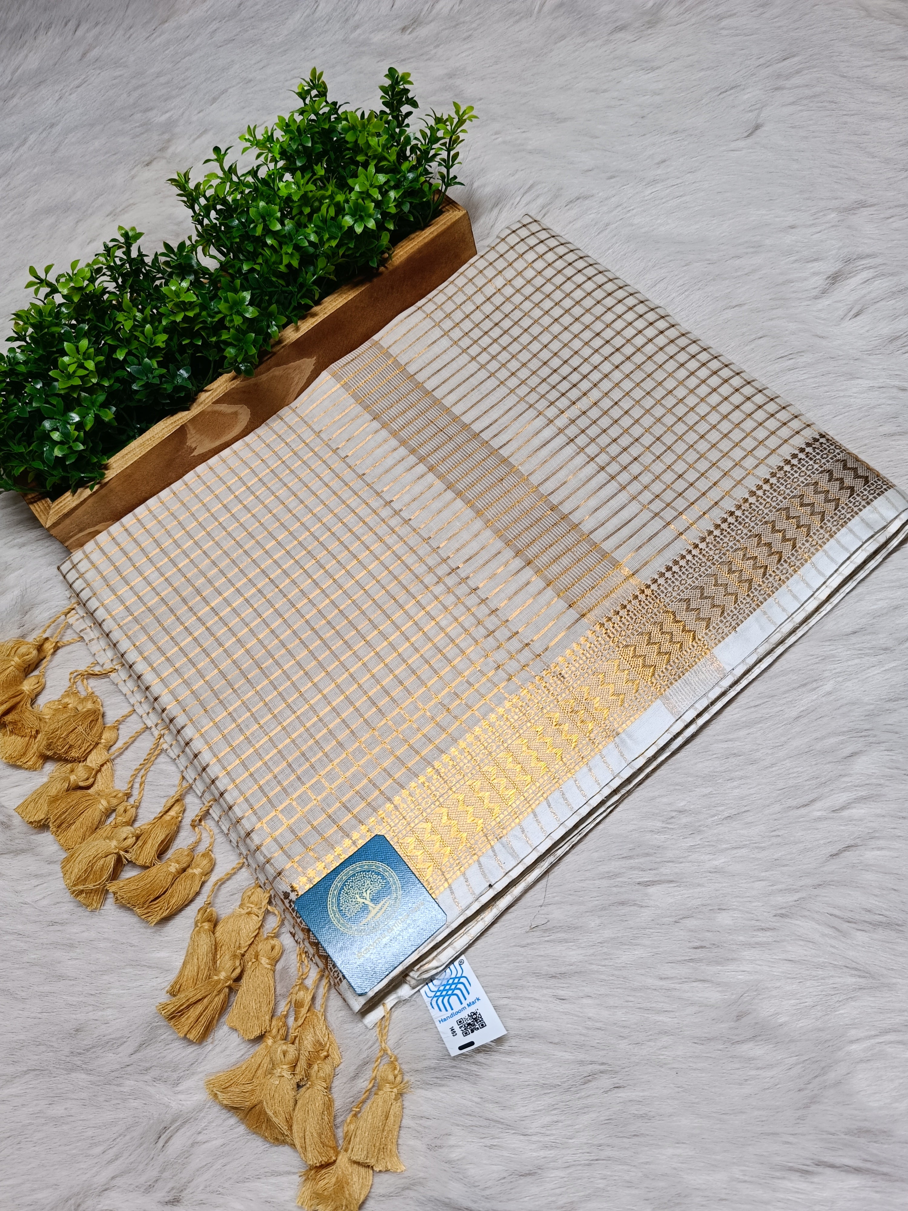 Mulmul Cotton Saree With Golden Zari Naksha  Women Border