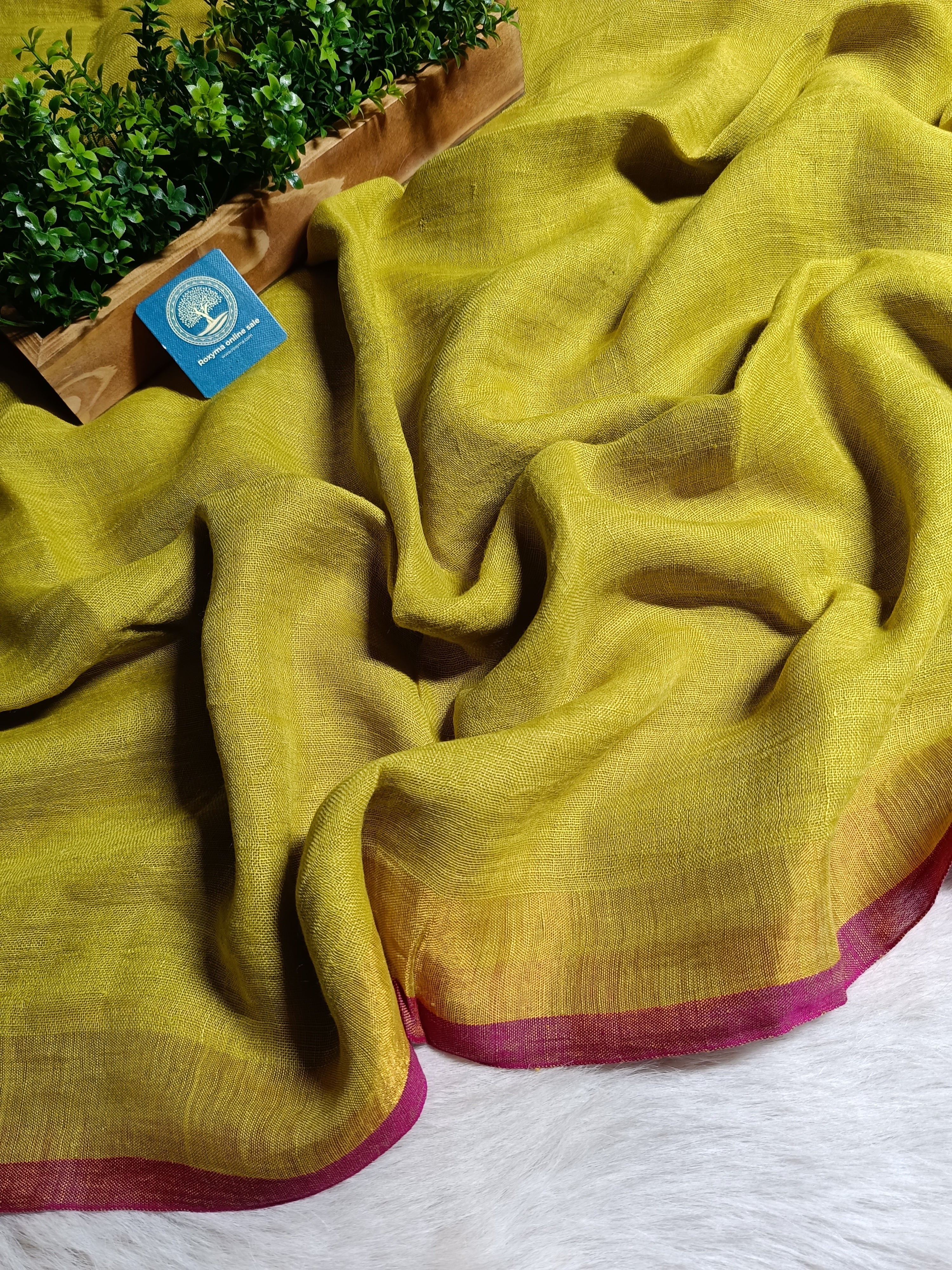 Linen Saree with Blouse Piece