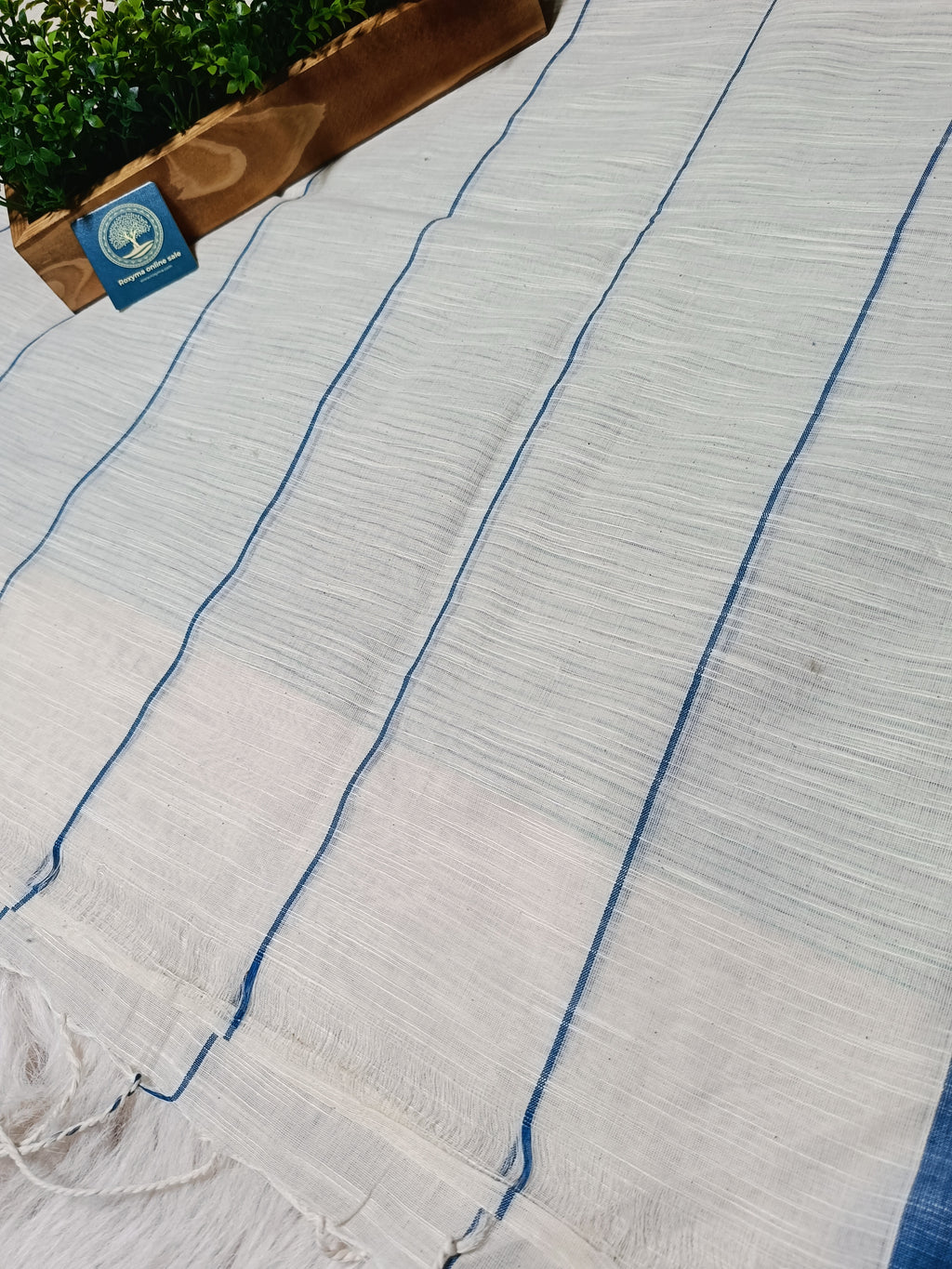 Pure Cotton Saree with Double  Contrast Border and Blouse Piece