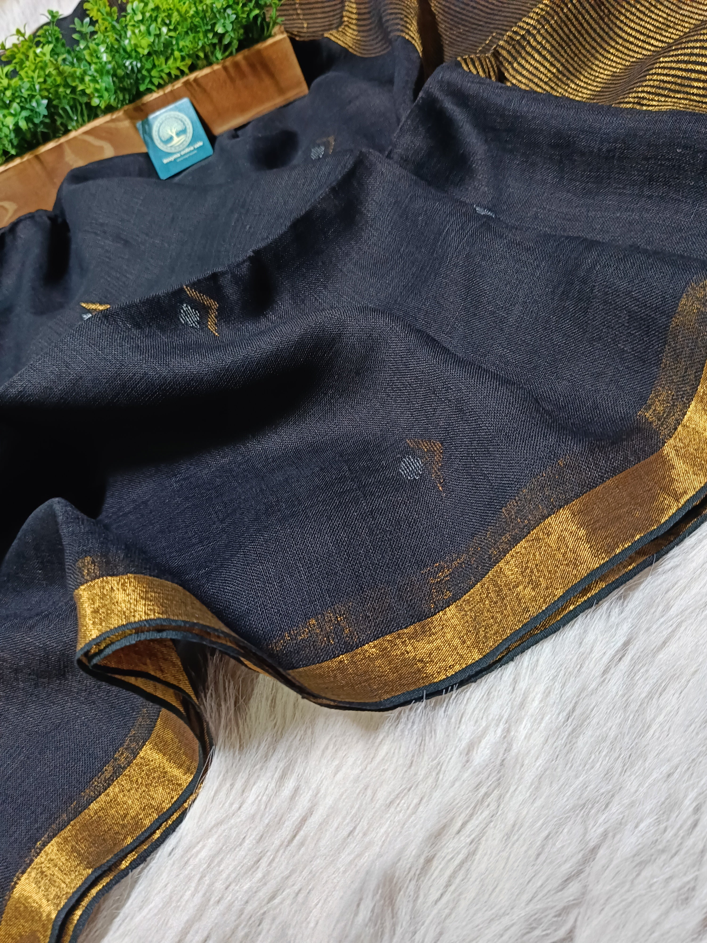 Premium Jaishree Linen Jamdani Saree With BP