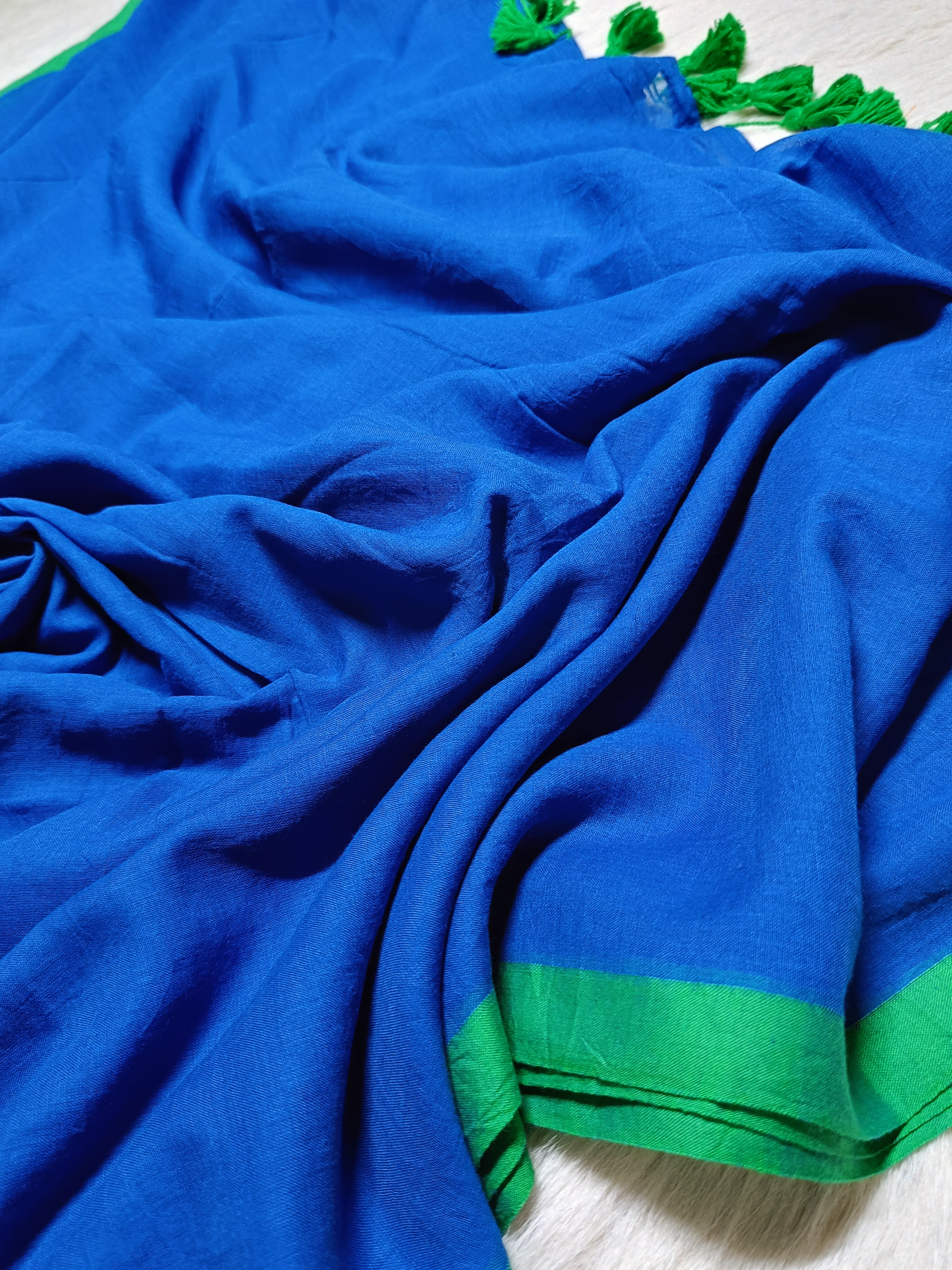 Pure Mullmull Cotton Saree with Contrast Border & Tassel Pallu | Soft Handloom Saree for Women