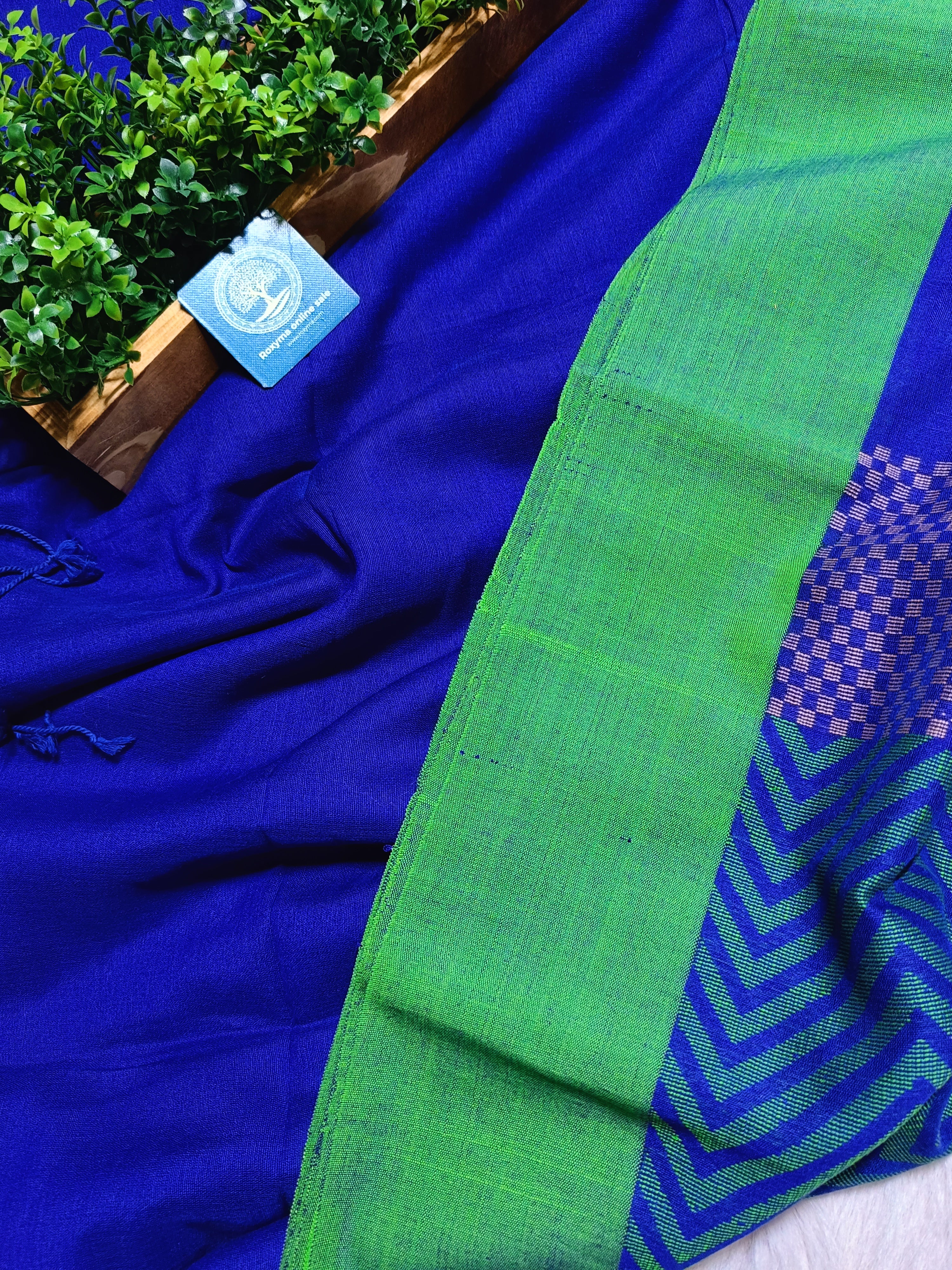 Neelika-Handwoven Cotton Mulmul Saree With Blouse Piece