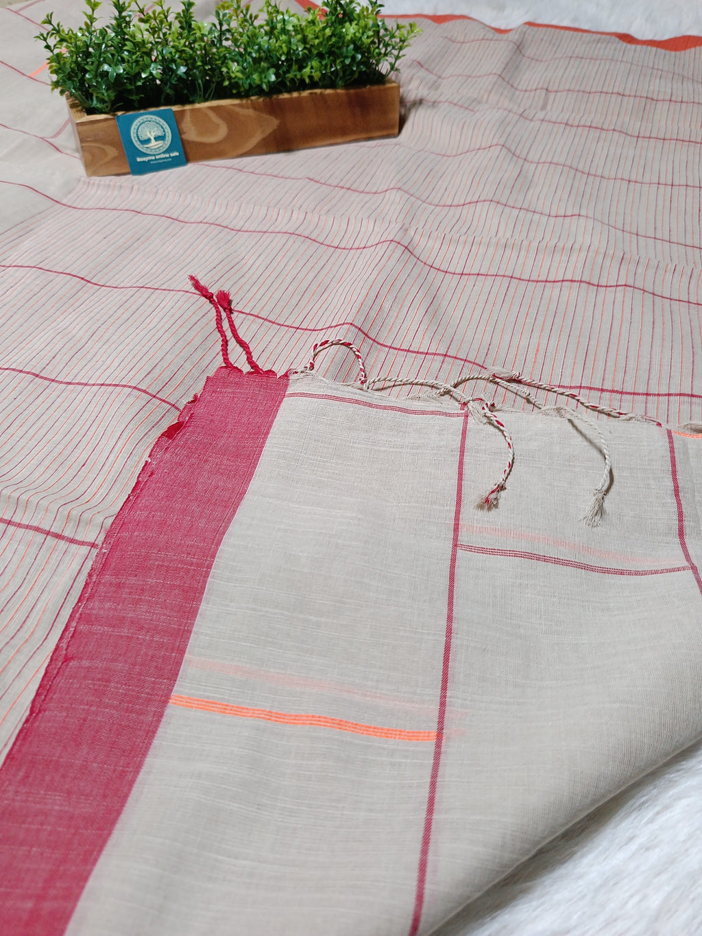 Pure Cotton Saree with Double  Contrast Border and Blouse Piece