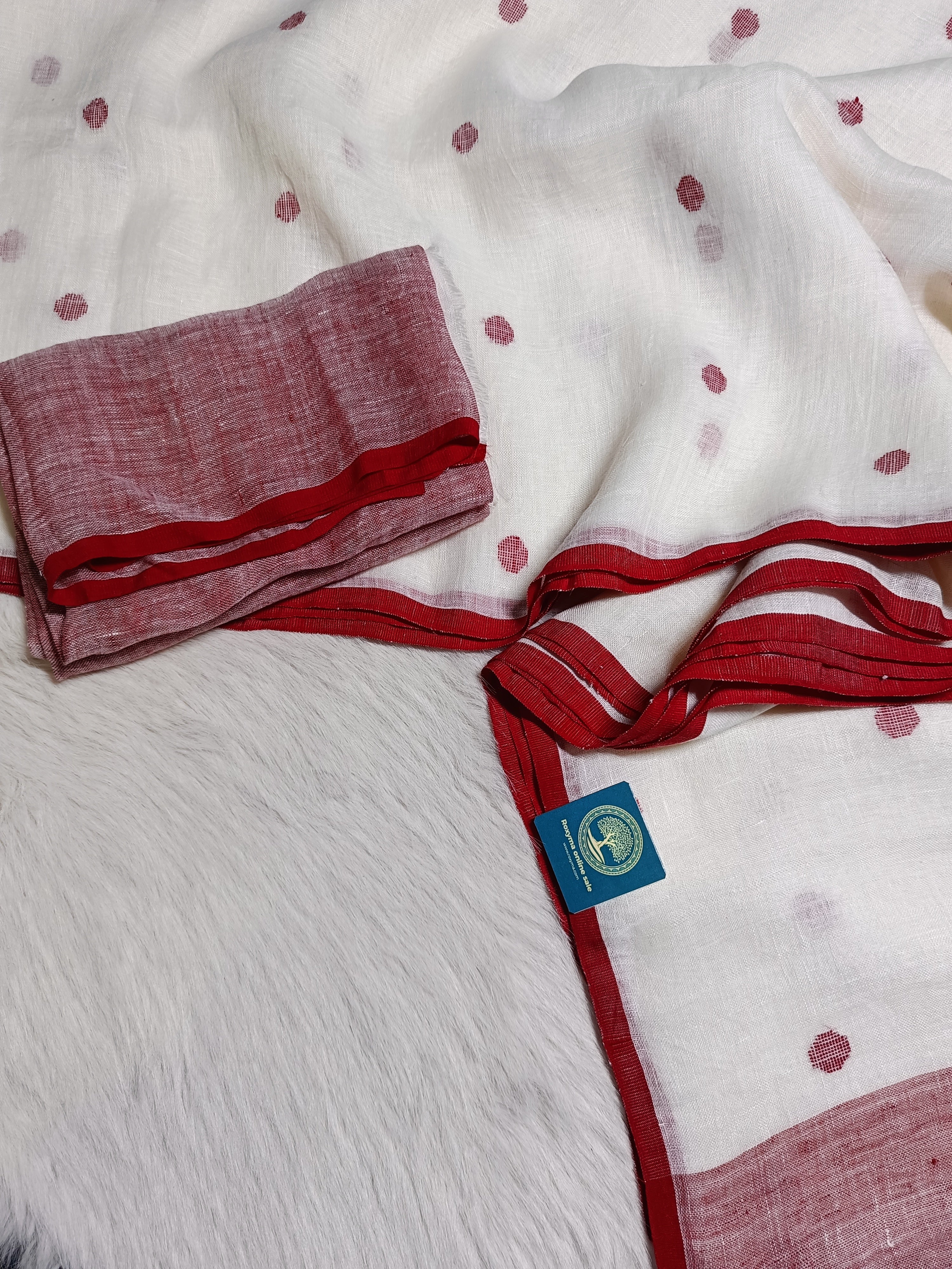 Sindura Buti - Linen Saree  With Jamdani Buties