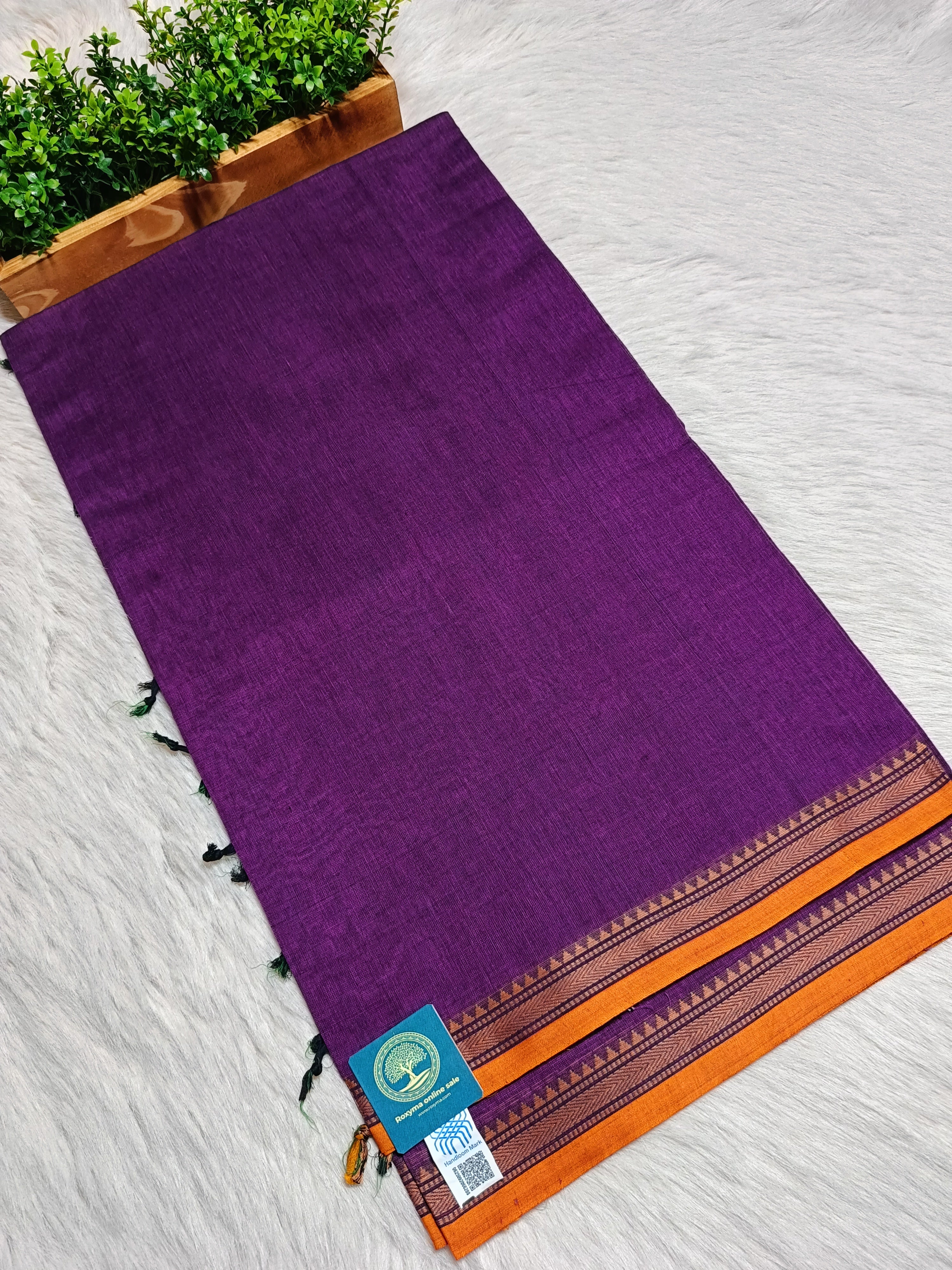 Bengal Handwoven Dhaniyakhali Cotton Saree with Customised Narayanpet Border