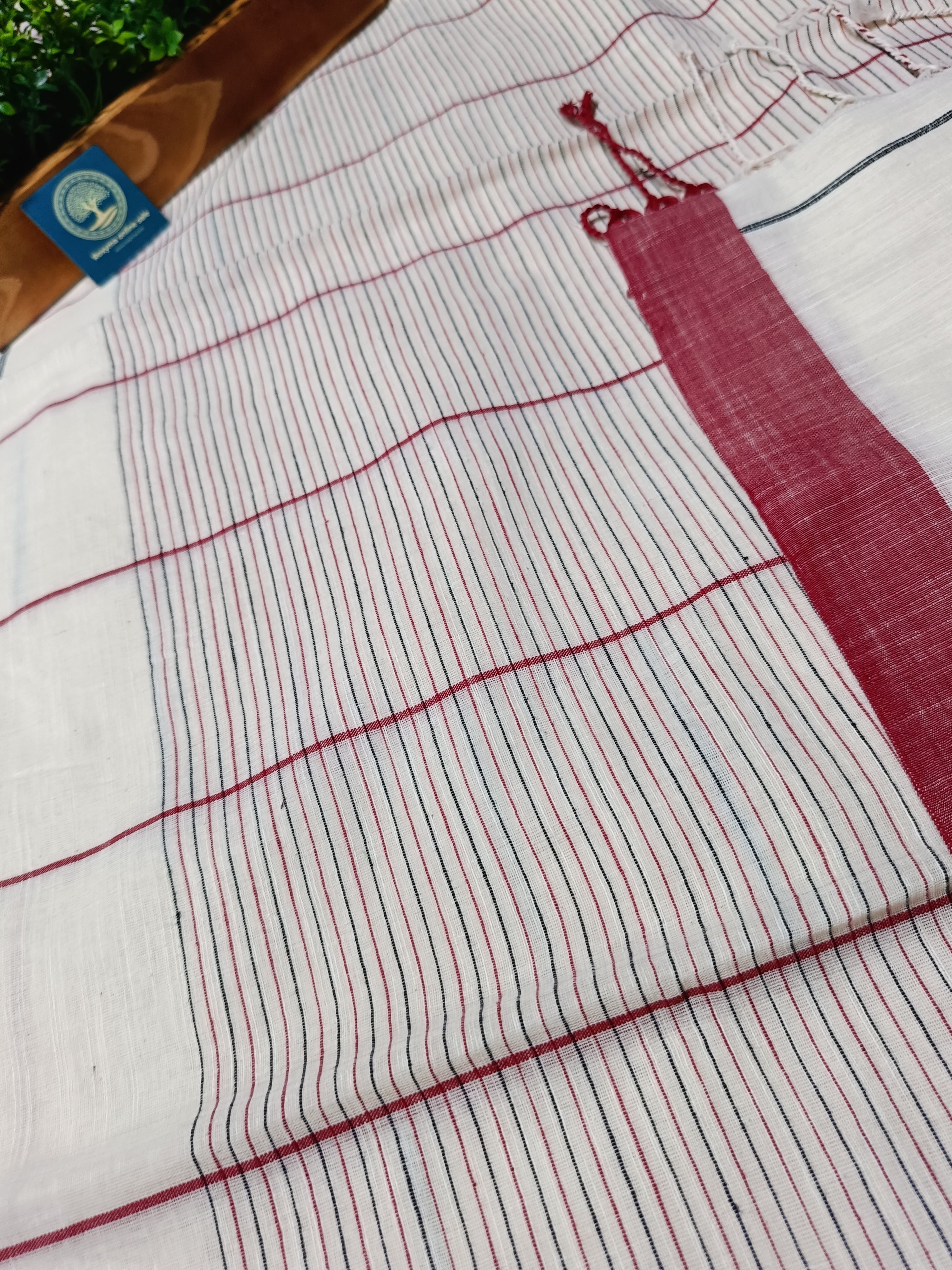 Pure Cotton Saree with Double  Contrast Border and Blouse Piece
