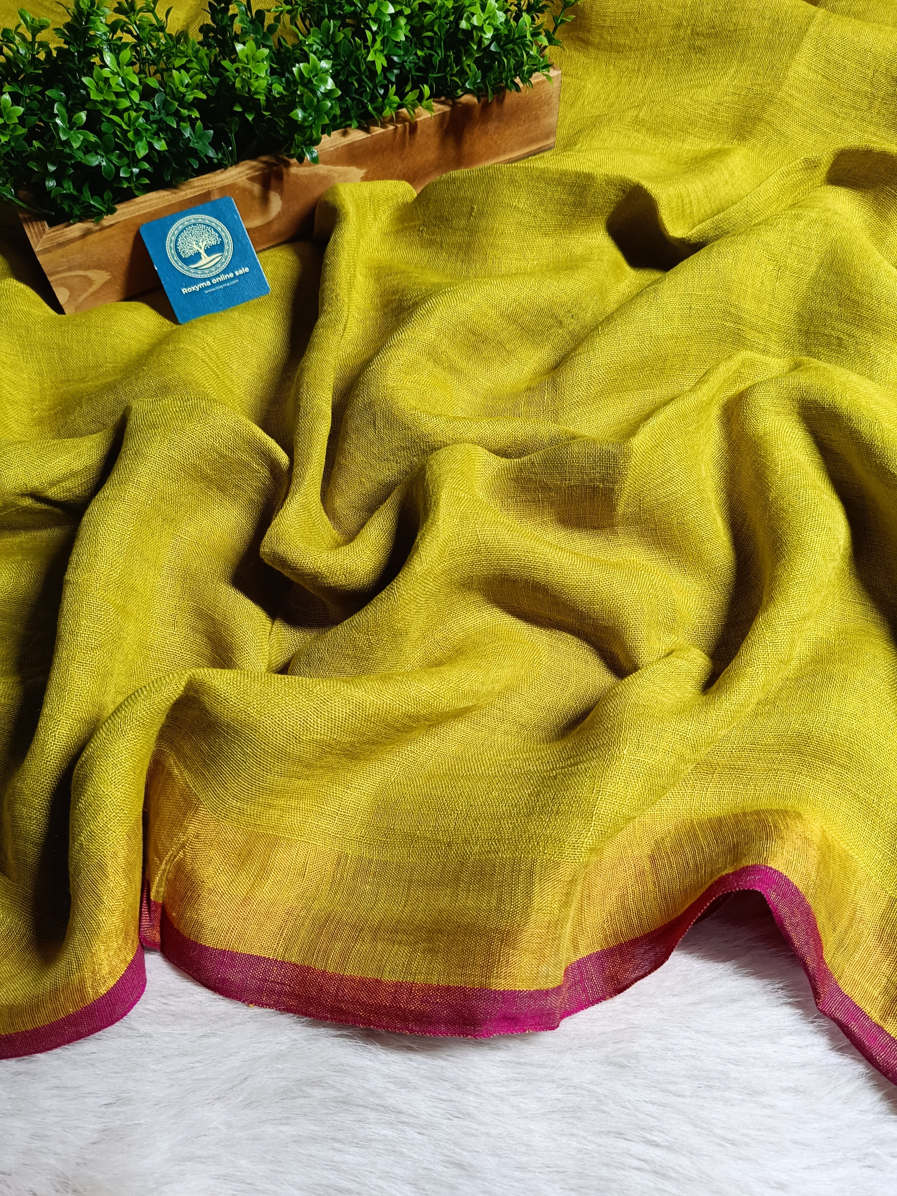 Linen Saree with Blouse Piece