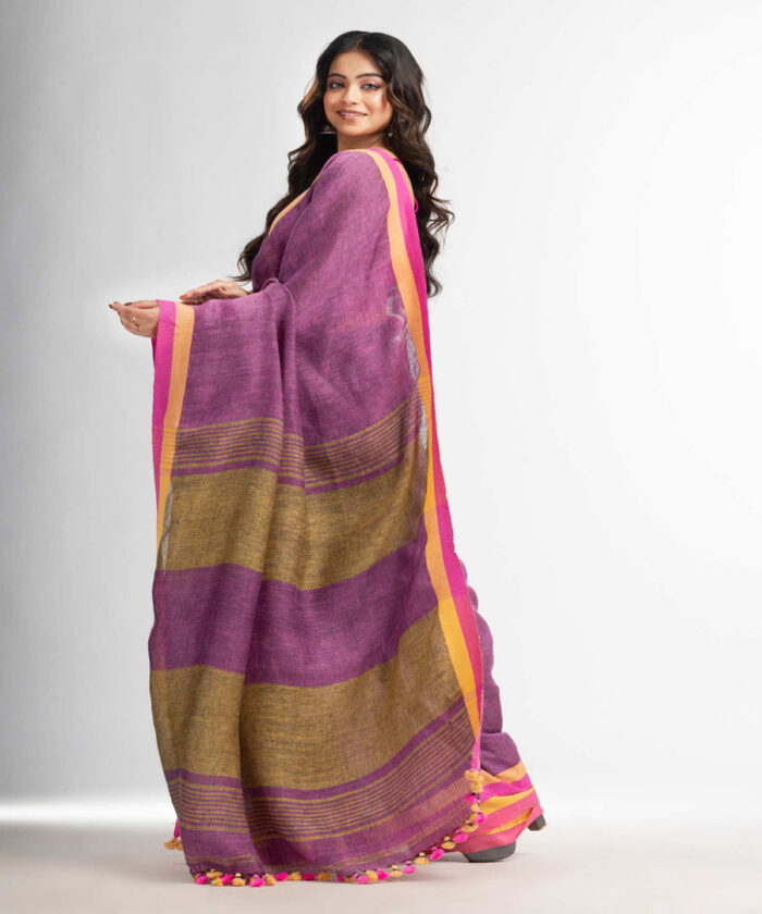 Jaishree Linen Saree With Contrast Border And Blouse Piece - Image 3