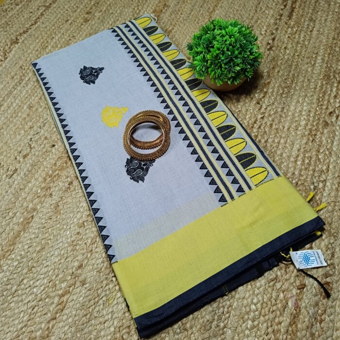 Premium Cotton Saree with Contrast Border And Beautiful Jamdani work on the Pallu and body