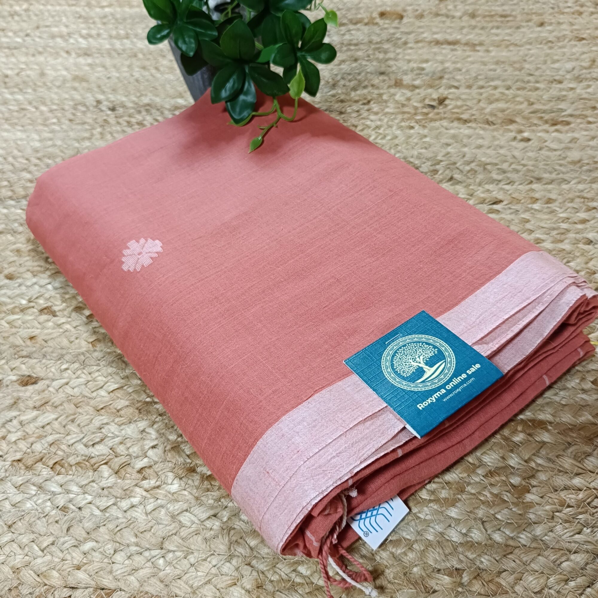 Premium Handloom Cotton Saree Featuring Intricate Jamdani Buti Work All Over