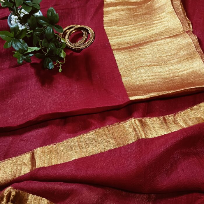Premium Quality Handwoven Linen Saree with Golden Zari Border and Blouse Piece - Image 7
