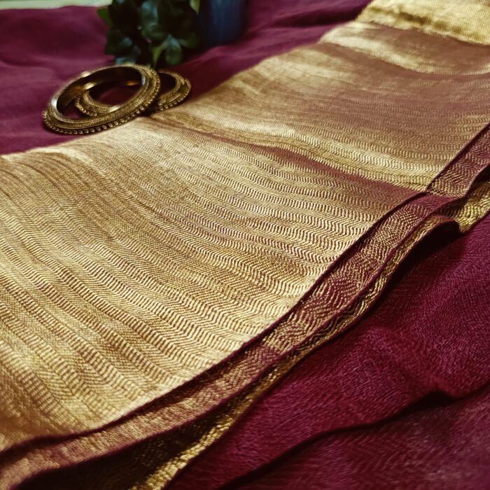 Premium Quality Handwoven Linen Saree with Golden Zari Border and Blouse Piece - Image 9