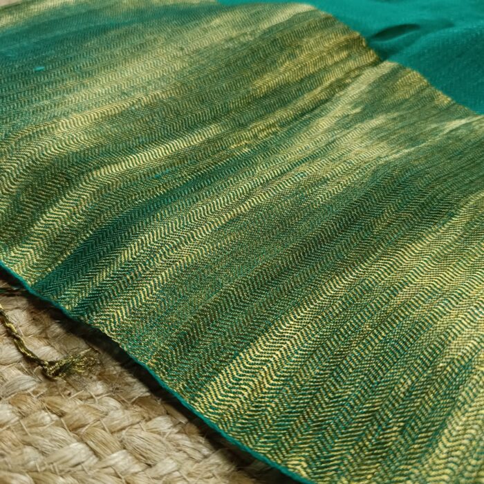 Premium Quality Handwoven Linen Saree With Golden Zari Border And Blouse Piece - Image 5