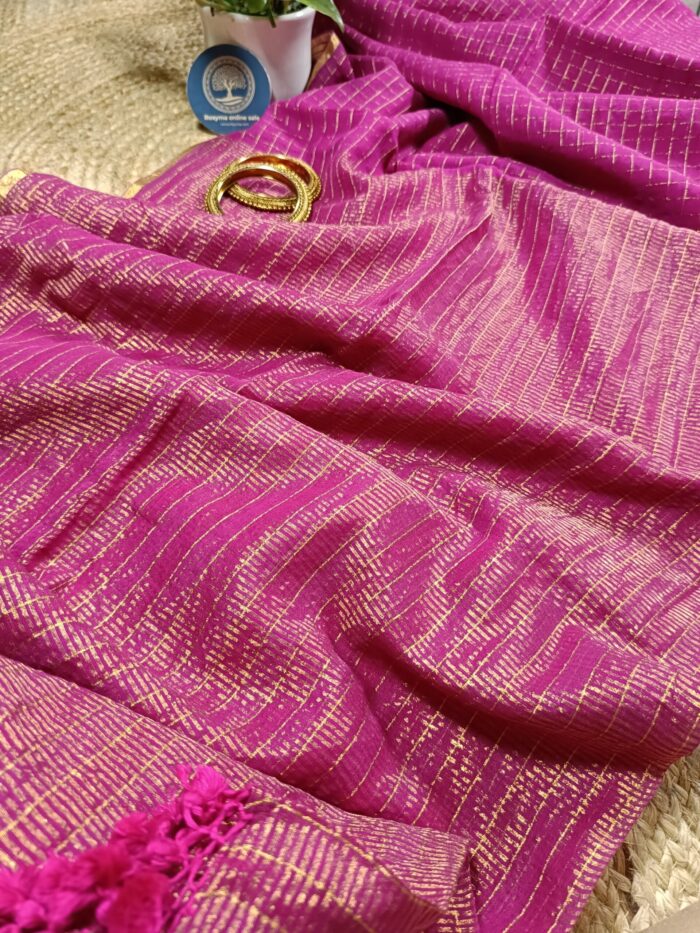Roxyma Women's Mull Cotton Saree with Zari Check - Image 2