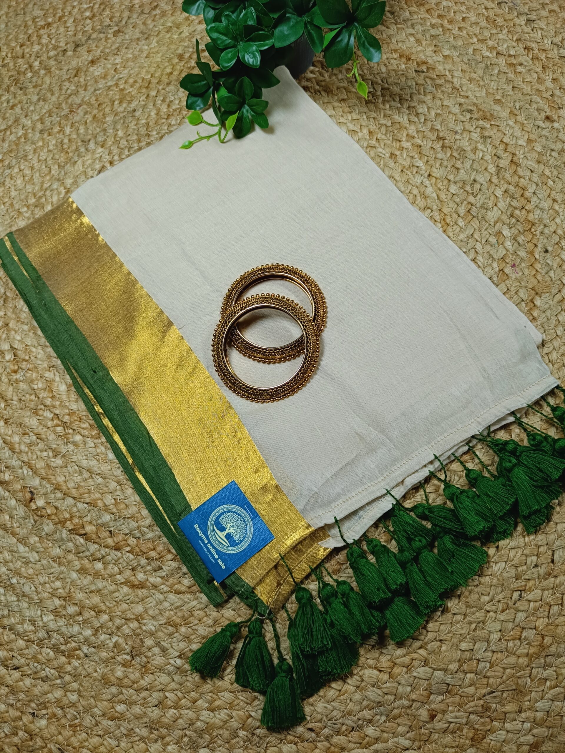 Bengal Handloom Mull Cotton Saree with Zari Border